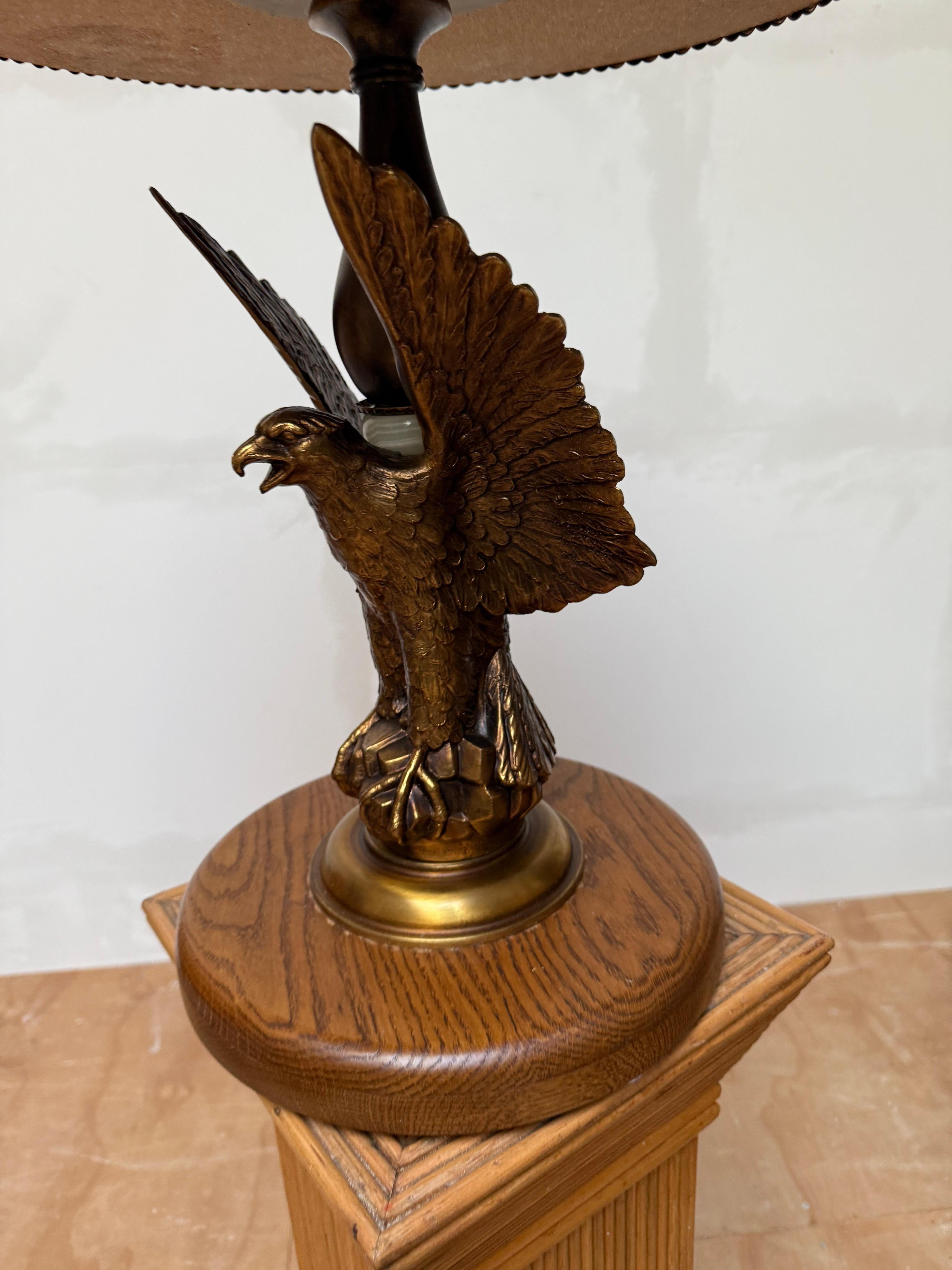 Stunning Oak and Bronzed w Bald Eagle Round End Table / Wine Table / Plant Stand For Sale 9