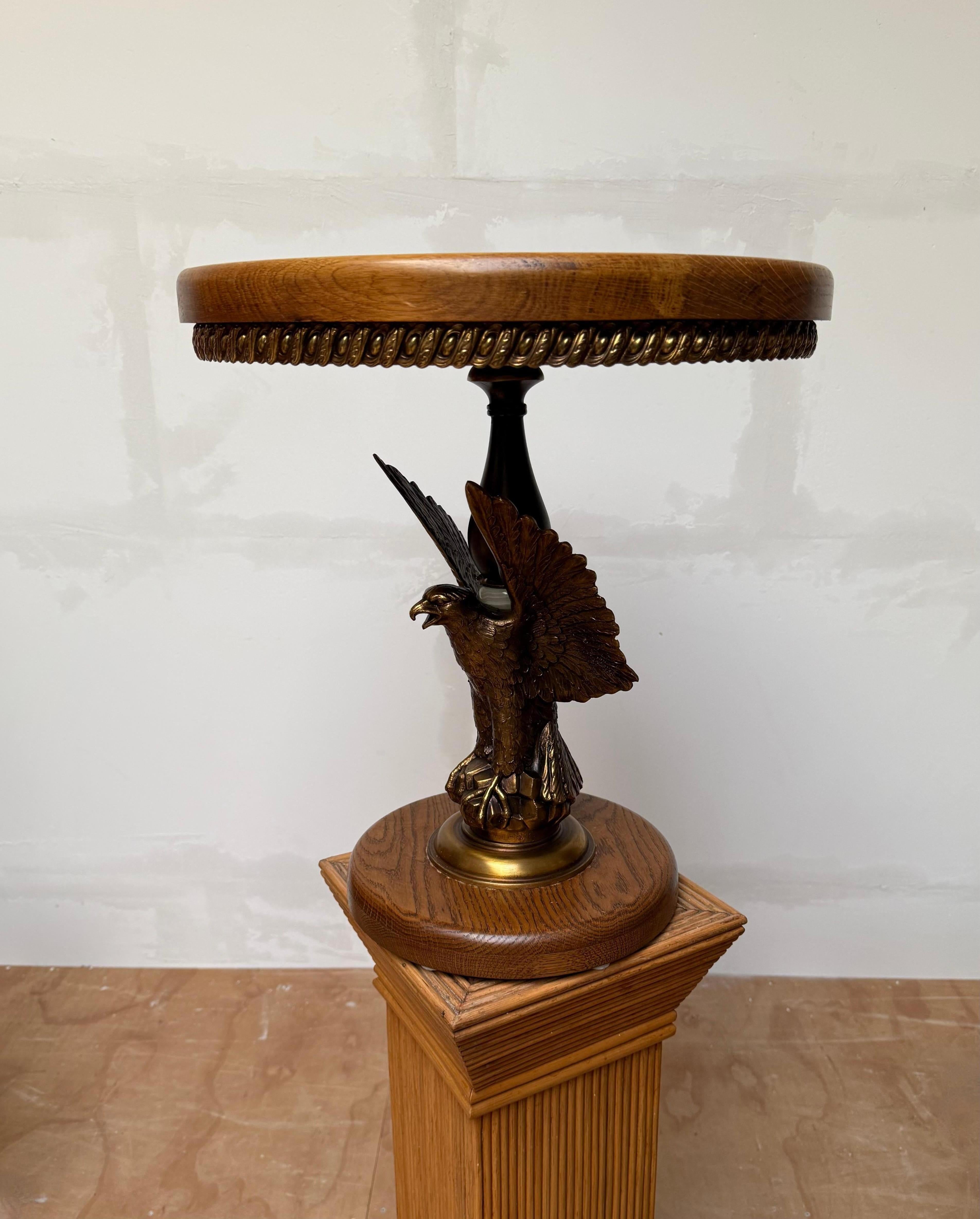 Stunning Oak and Bronzed w Bald Eagle Round End Table / Wine Table / Plant Stand For Sale 10