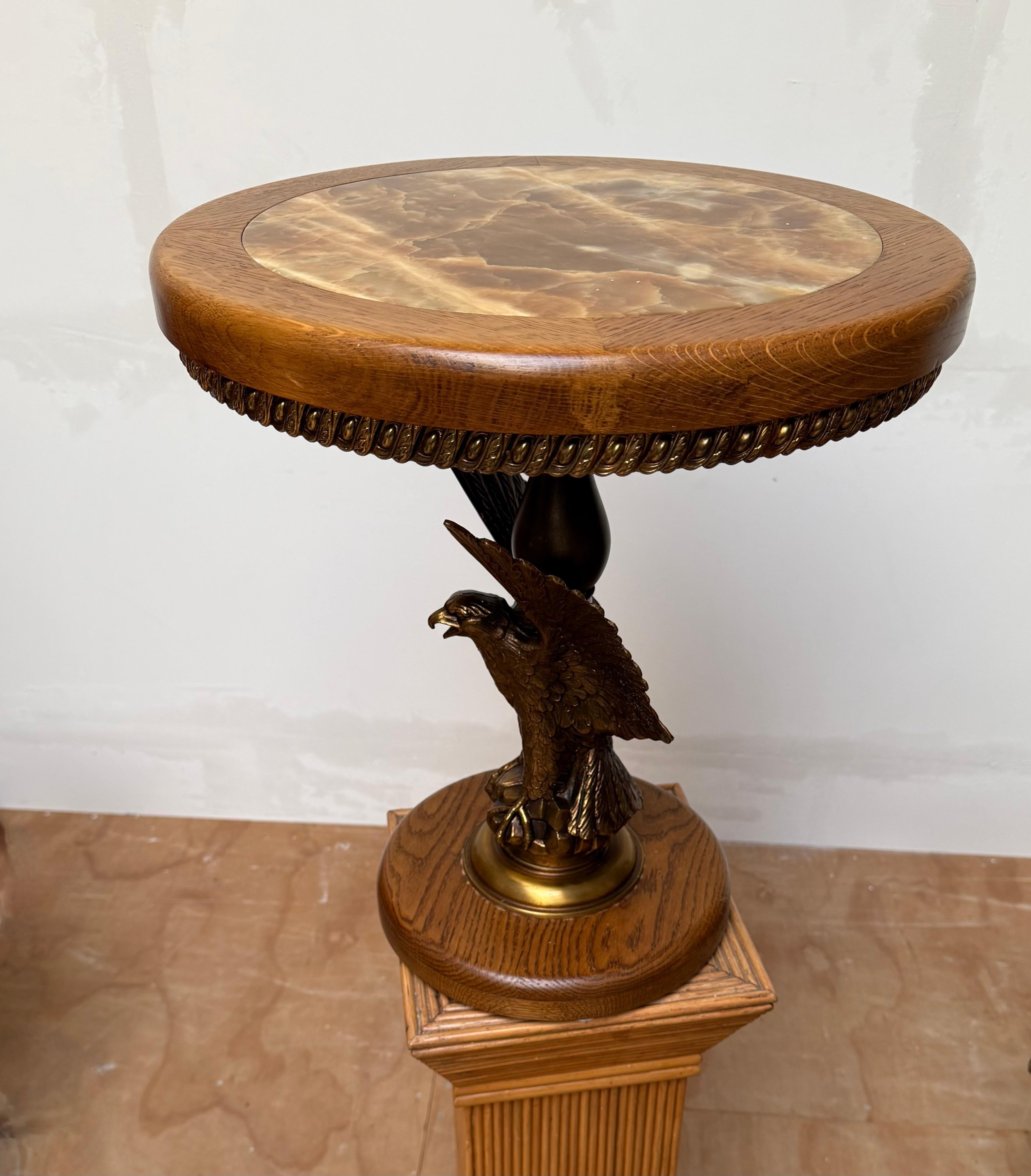 Stunning Oak and Bronzed w Bald Eagle Round End Table / Wine Table / Plant Stand For Sale 8
