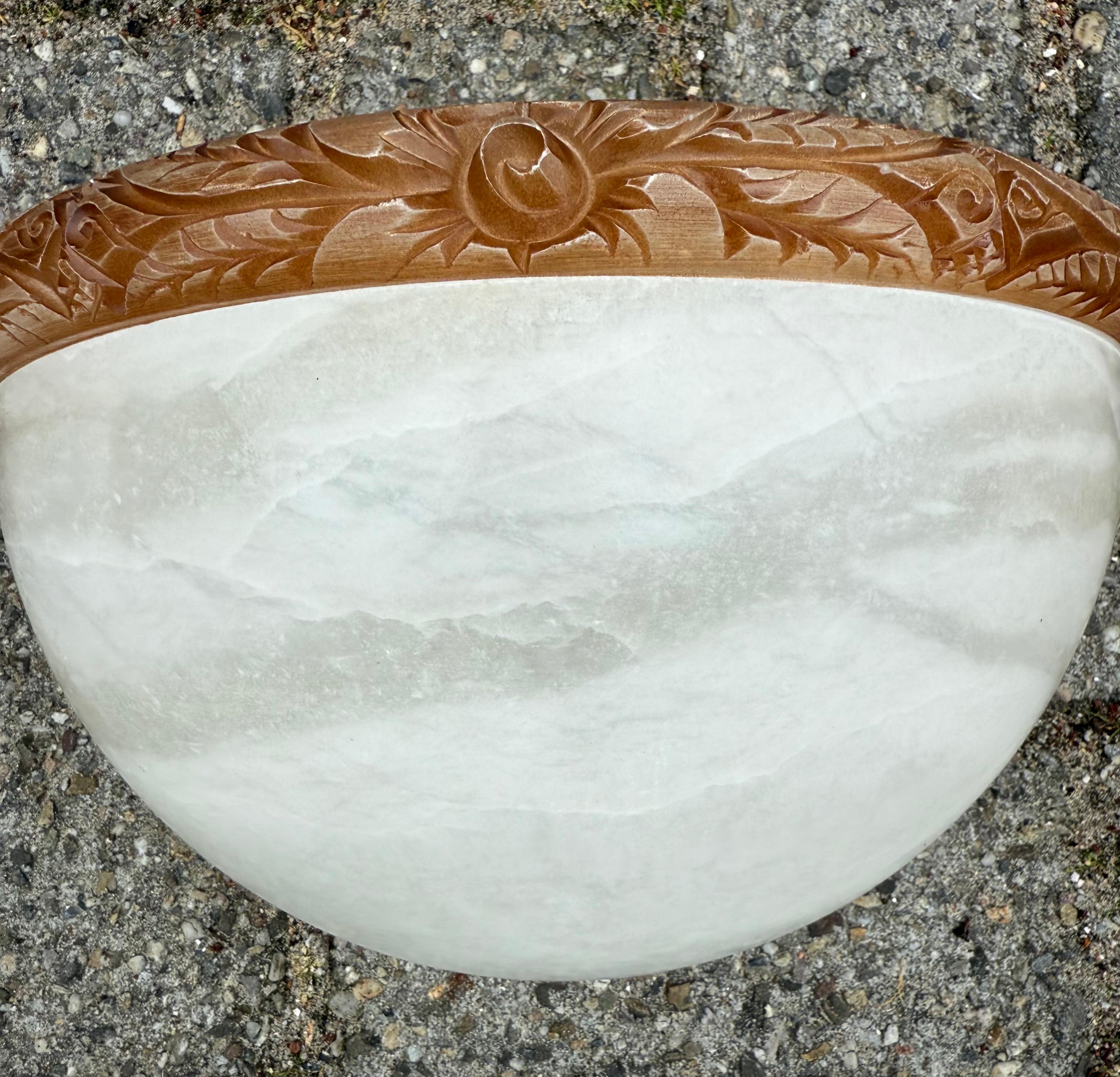 Coppia di scensori/luci da parete in alabastro bianco in stile Art Déco, epoca metà del secolo scorso in vendita 8