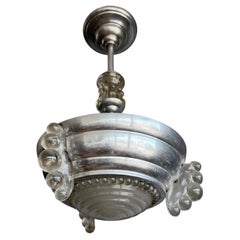 French Ezan Art Deco Glass Pendant with American Machine Age Appeal, 1930s
