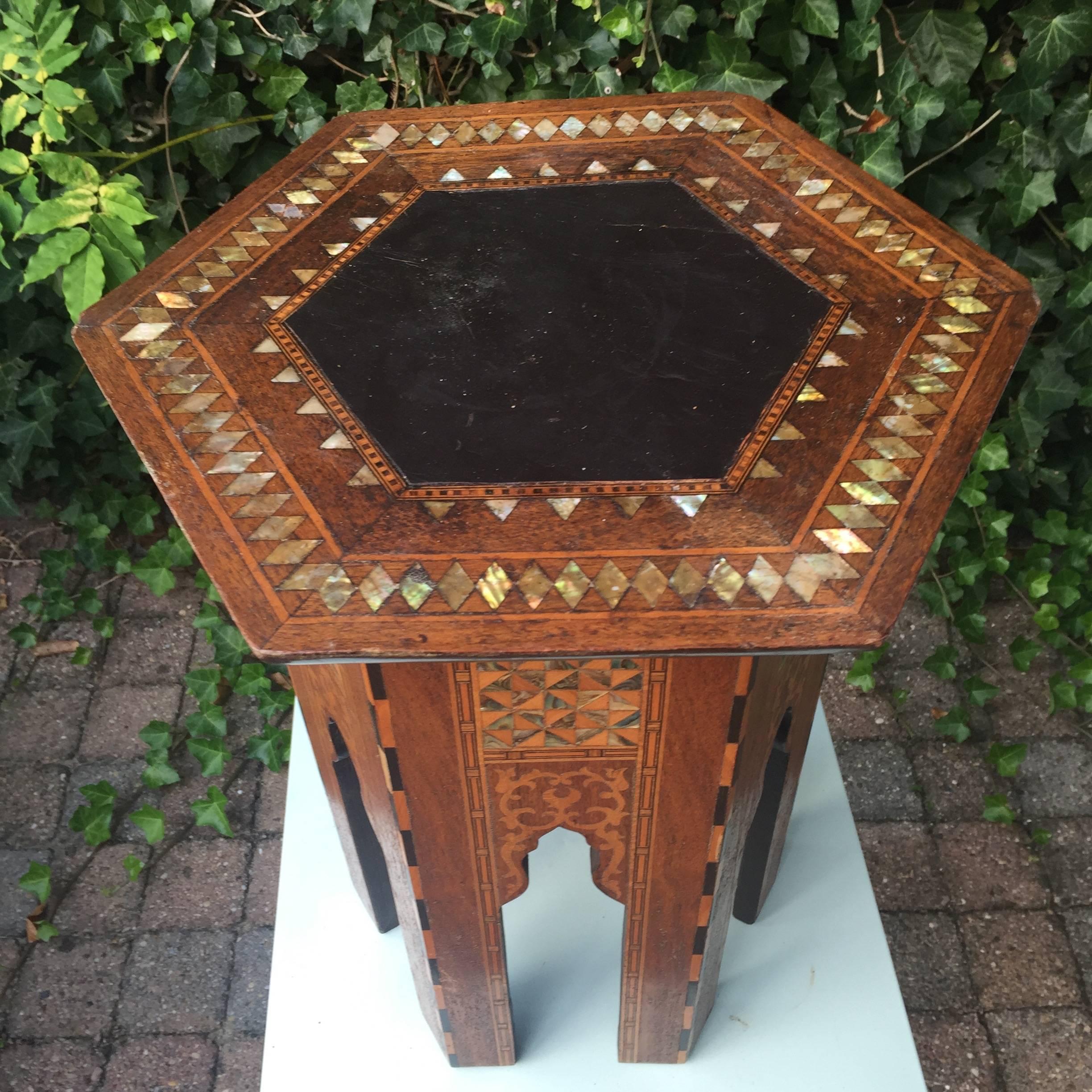 British Early 1900s Inlaid Moorish Coffee Table or Stand in the Style of Liberty and Co For Sale