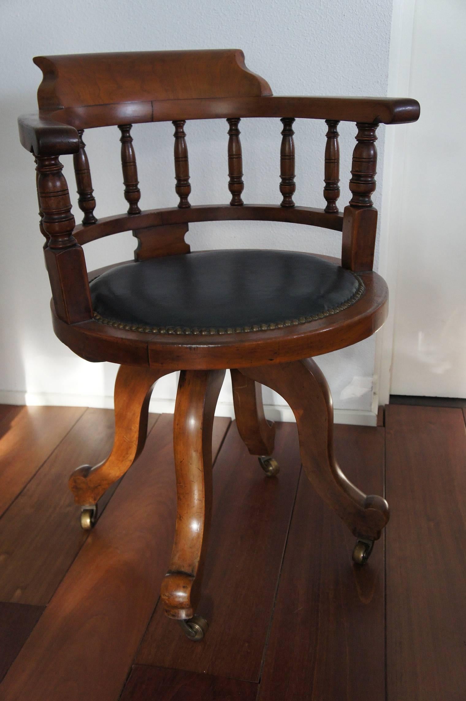 Antique Victorian Walnut Captain's Chair Desk Chair with Leather Seat 1