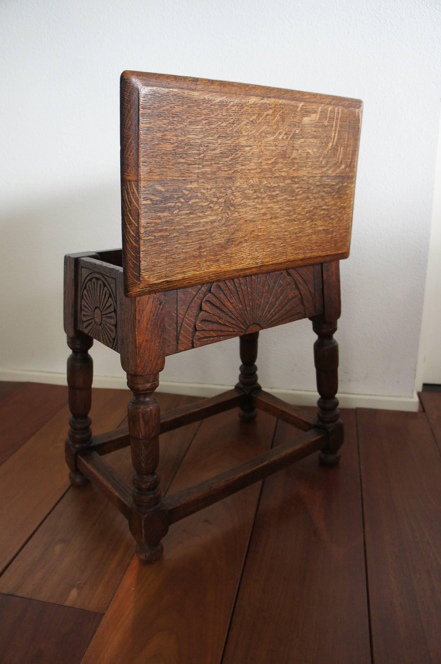 Early 20th Century Mint Condition Hand Carved Renaissance Style Oak Joint Stool 1