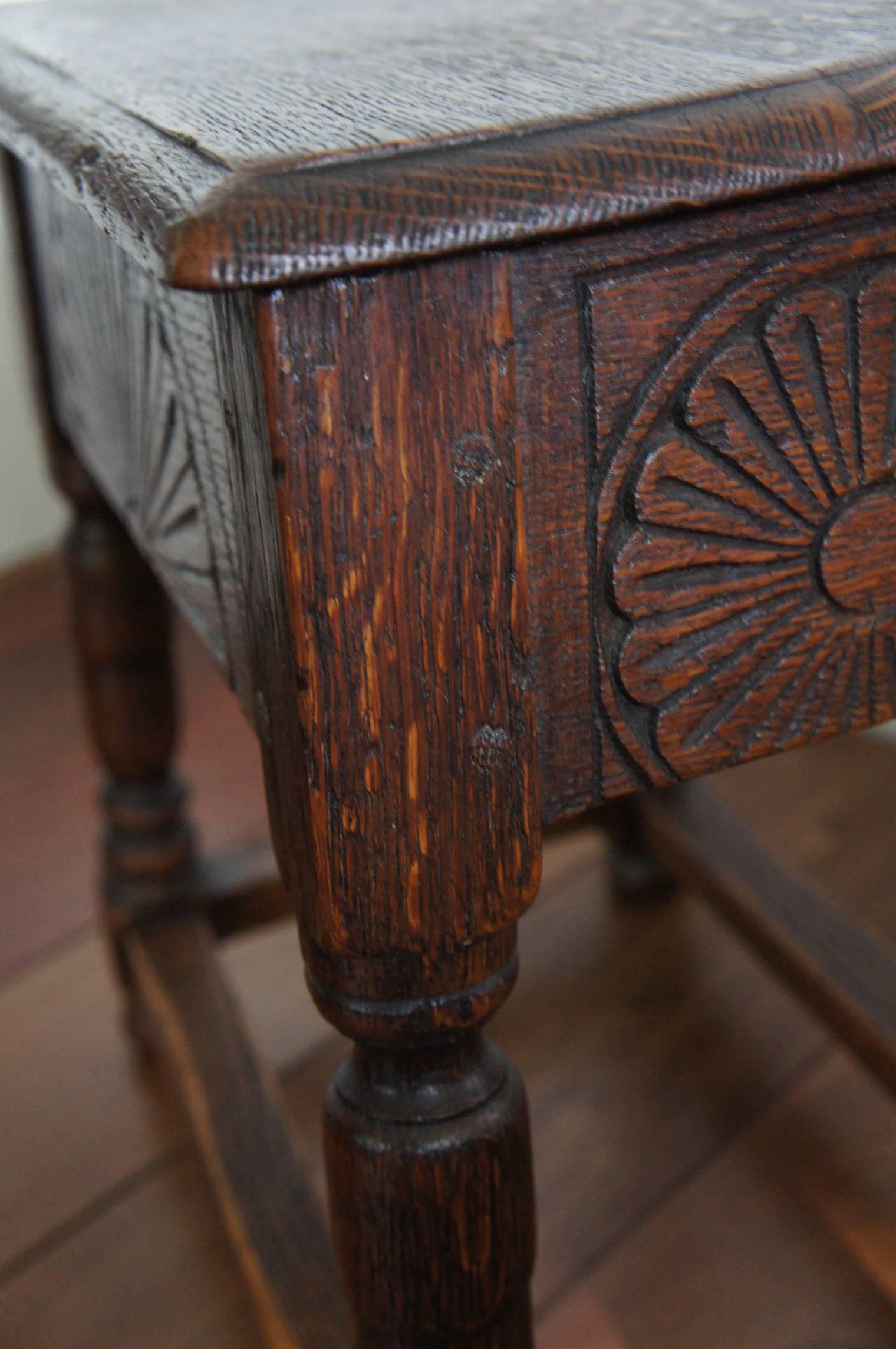 Early 20th Century Mint Condition Hand Carved Renaissance Style Oak Joint Stool 2