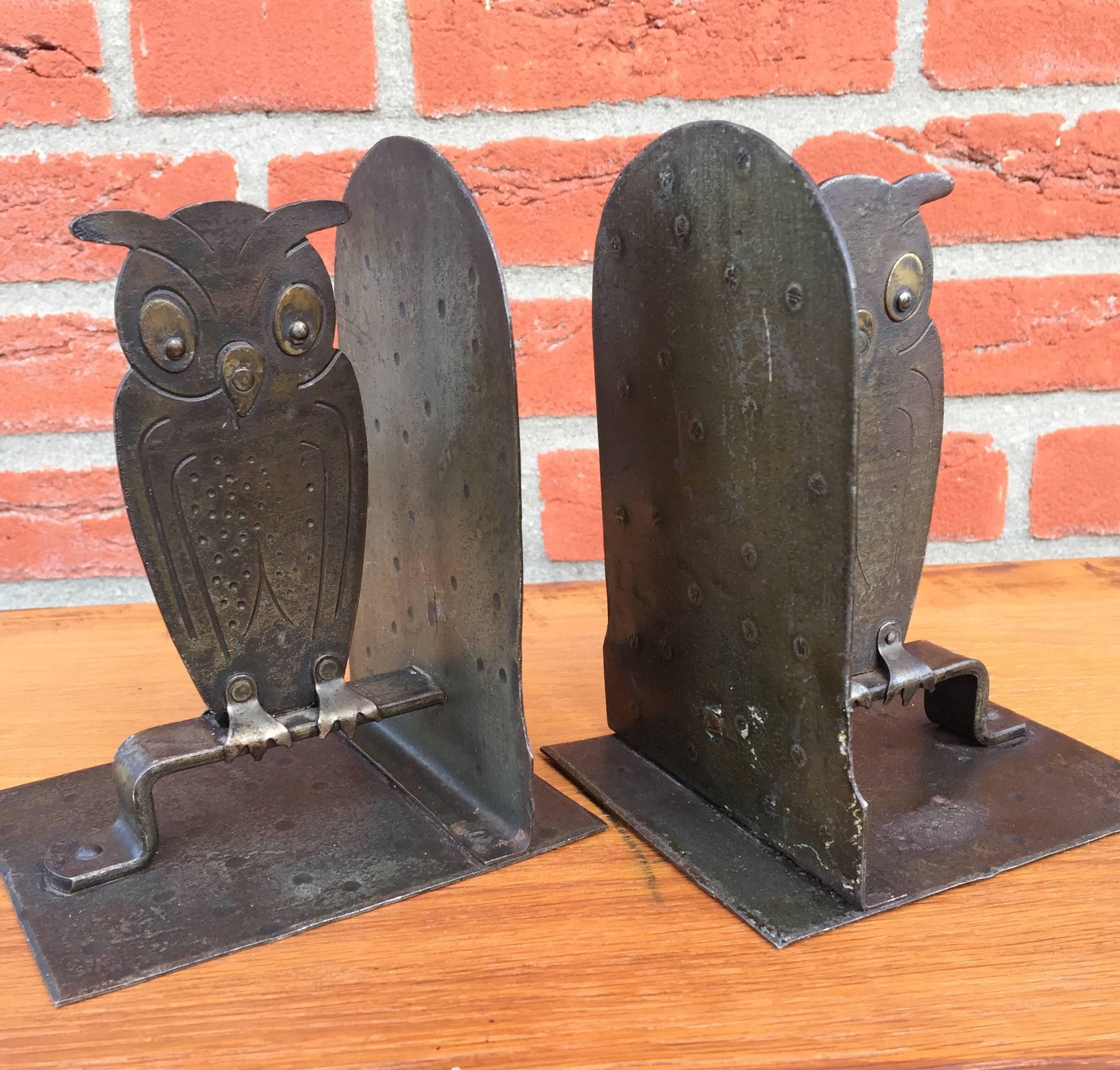 Artistic pair of bookends by famous German metal worker.

These rare 'Goberg' bookends are in very good condition. This decorative pair has no backside so you will always have the front of the owls to look at. They may be small in size, but this top