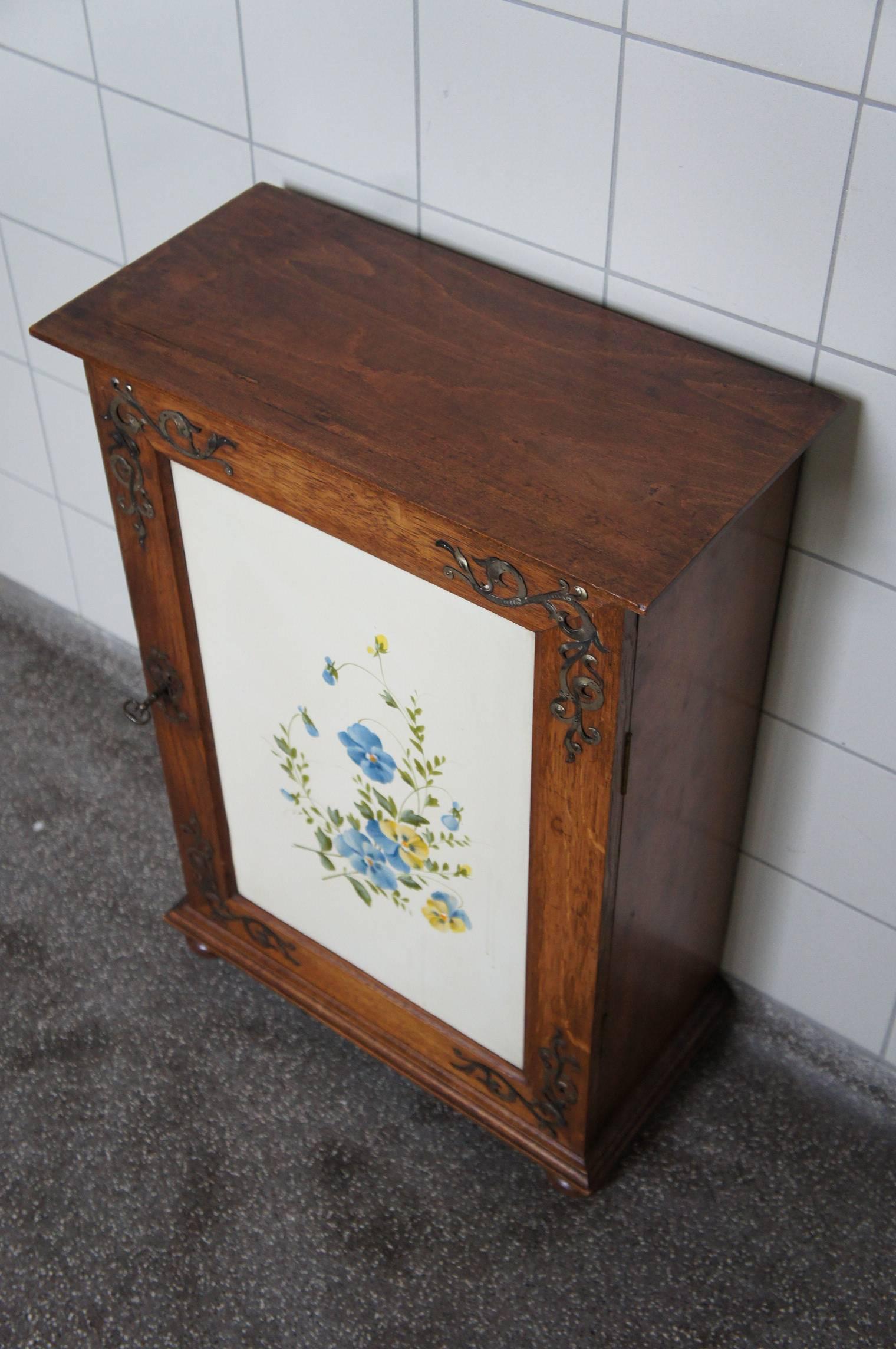 European Late 19th Century Miniature Jugendstil Cabinet with Hand-Painted Flowers on Zinc