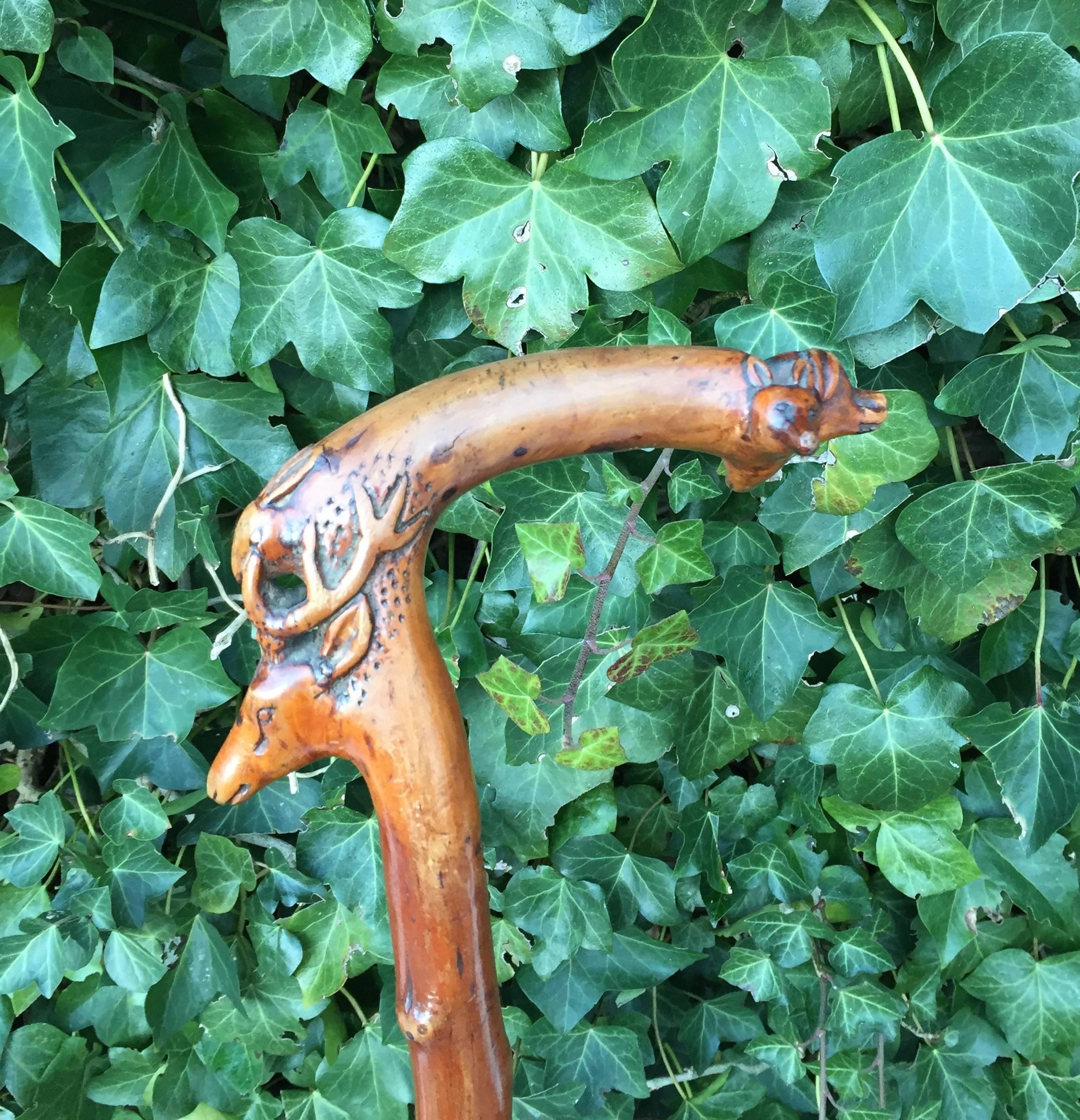 Antique Hunting Cane Walking Stick with Carved Deer Fox Hare Hound and Pig In Good Condition In Lisse, NL