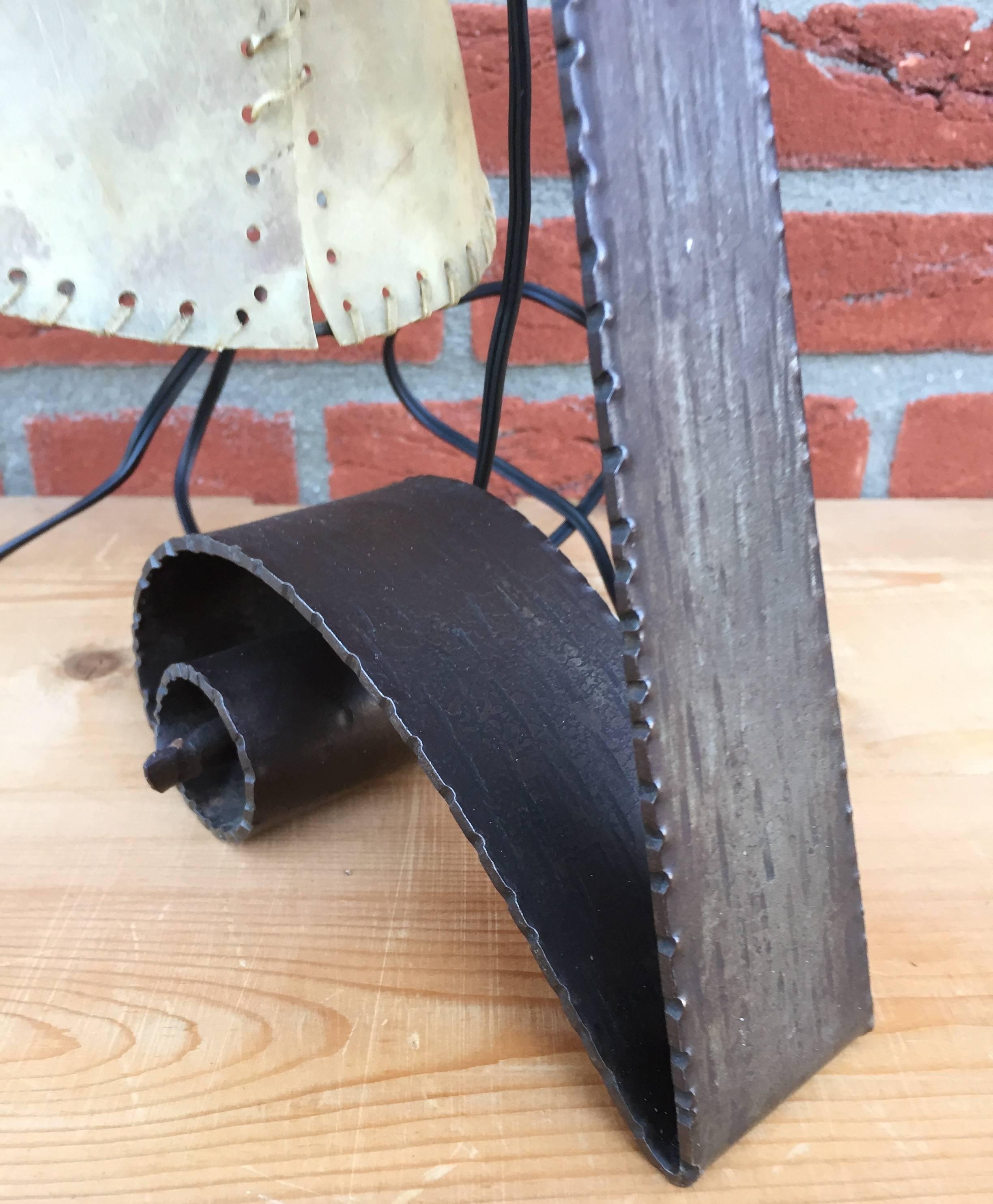 Arts & Crafts Wrought Iron Desk Lamp Handmade and Very Stylish, circa 1920 In Good Condition In Lisse, NL