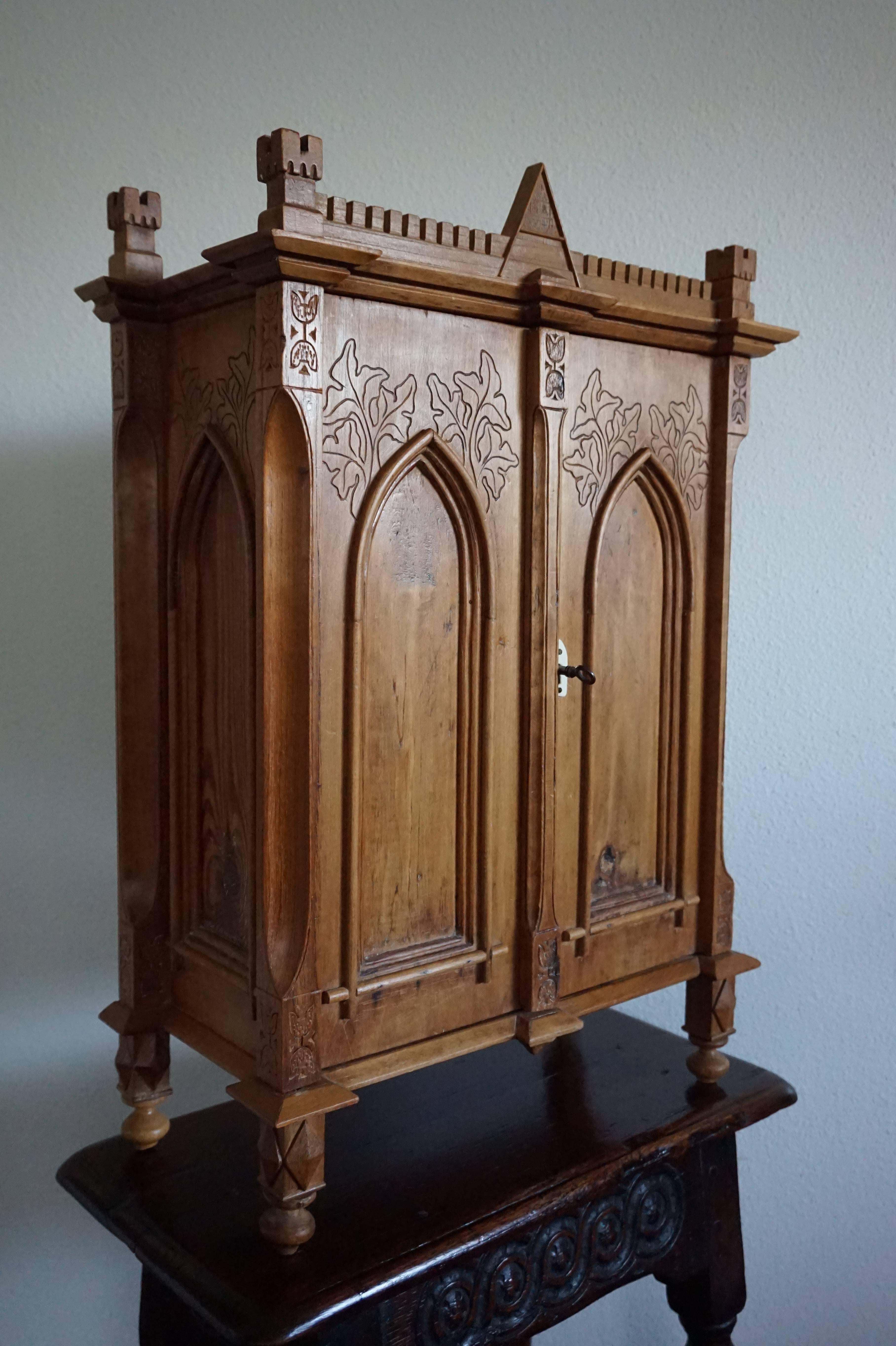 20th Century Antique Gothic Revival Hand-Carved Castle Shape Miniature Cabinet