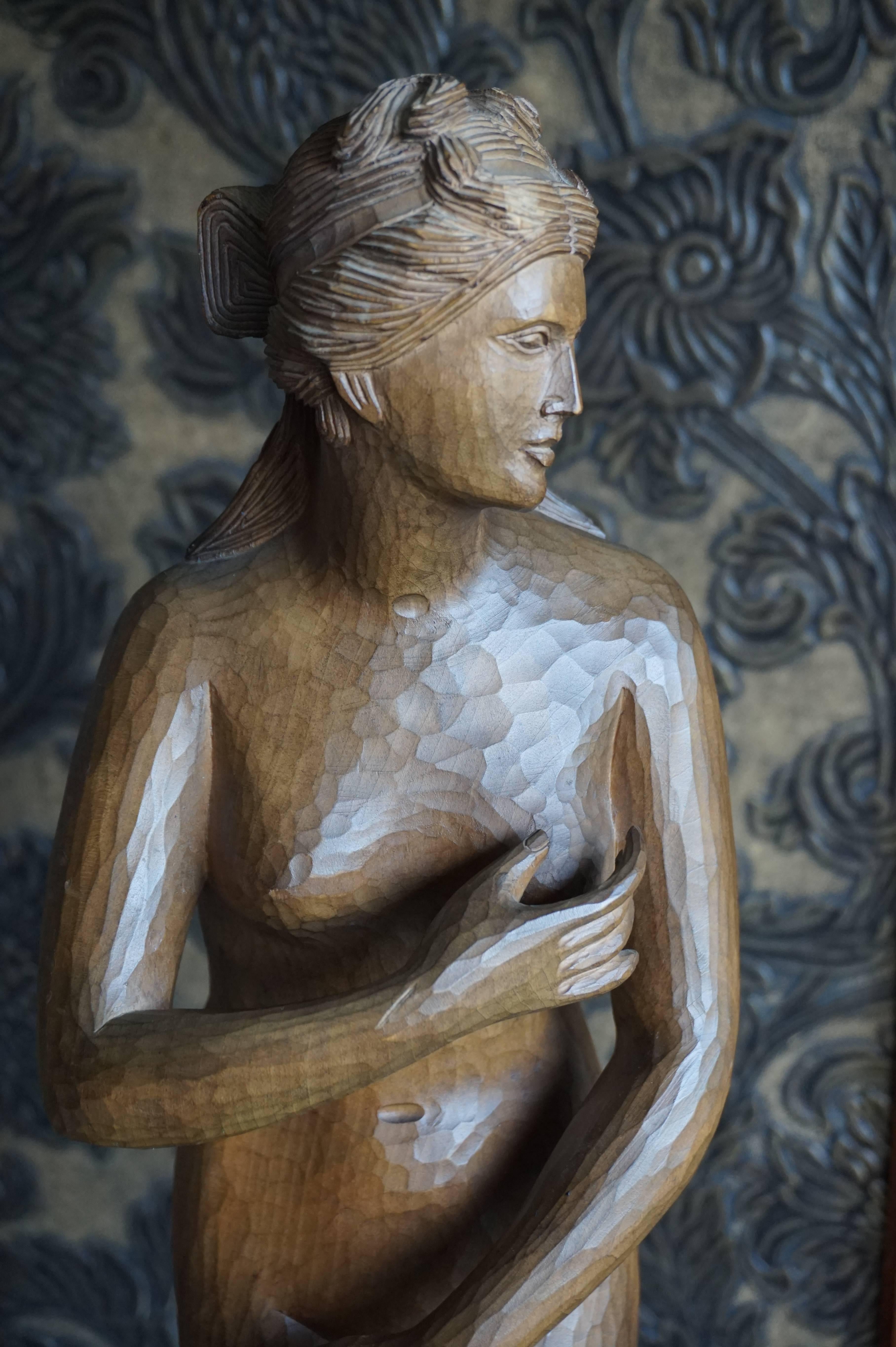 Good Size 20th Century Hand-Carved Sculpture of Classical Female Nude In Excellent Condition In Lisse, NL