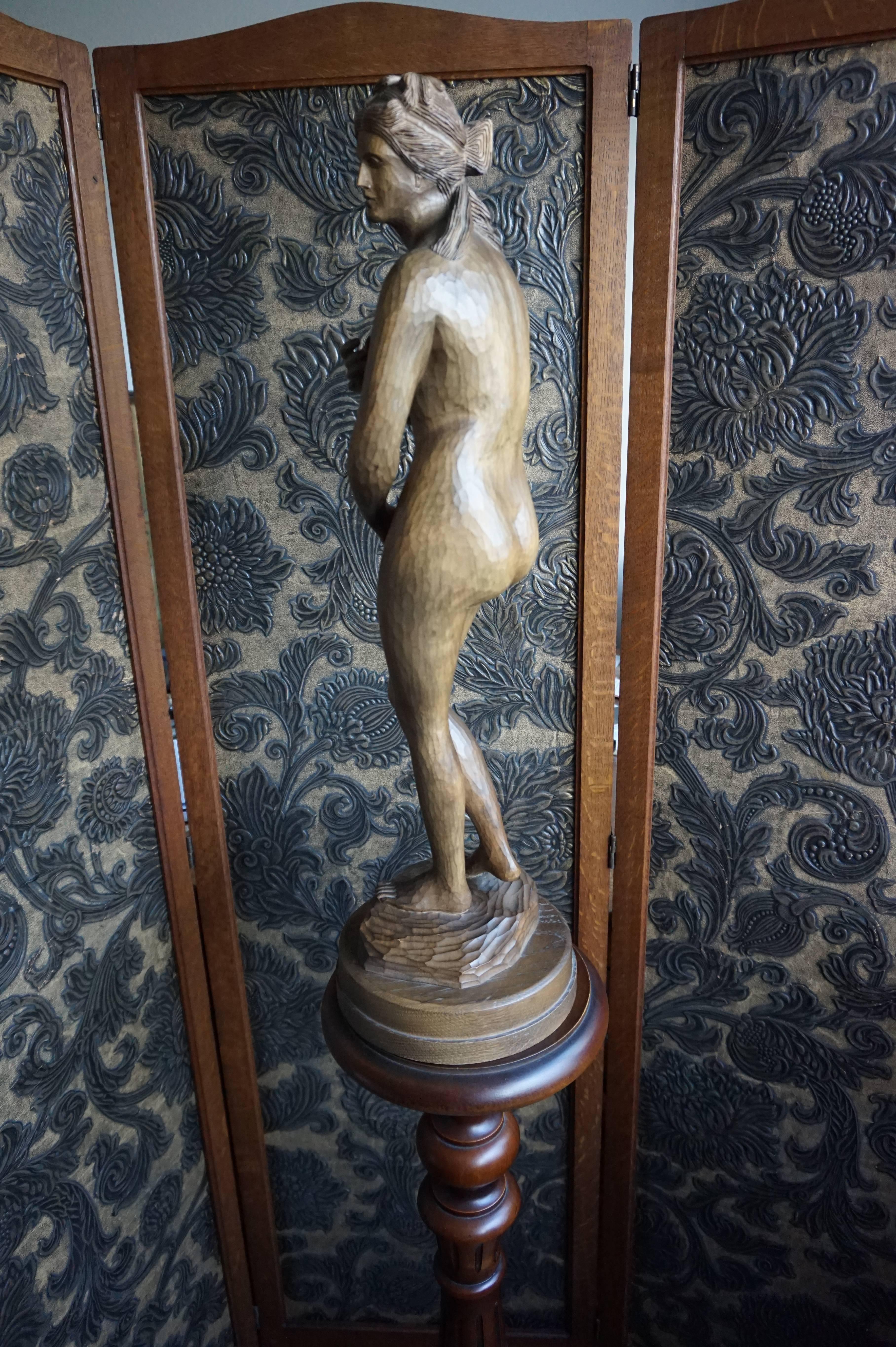 Good Size 20th Century Hand-Carved Sculpture of Classical Female Nude 4