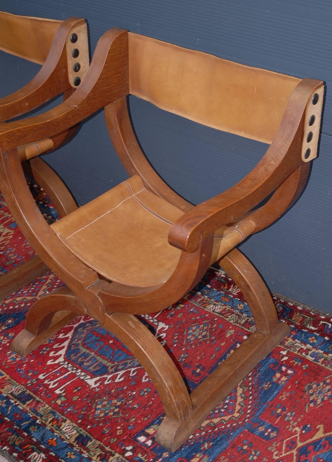 Mid-Century Modern Rare Midcentury Pair Oak X-frame Dagobert Armchairs with Leather Seats and Back For Sale