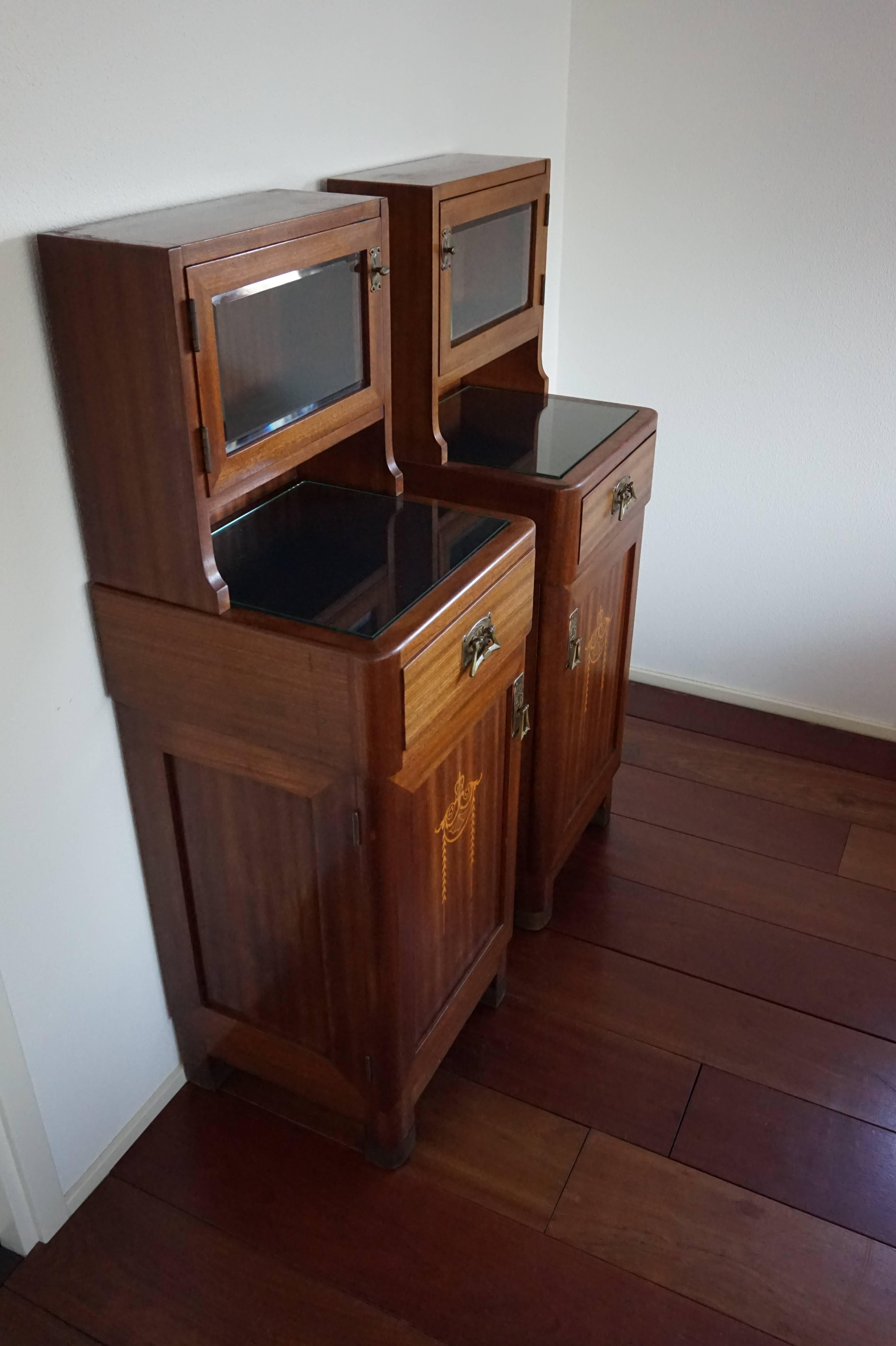 European Wonderful Mahogany Art Nouveau Bedside Tables / Nightstands with Satinwood Inlay