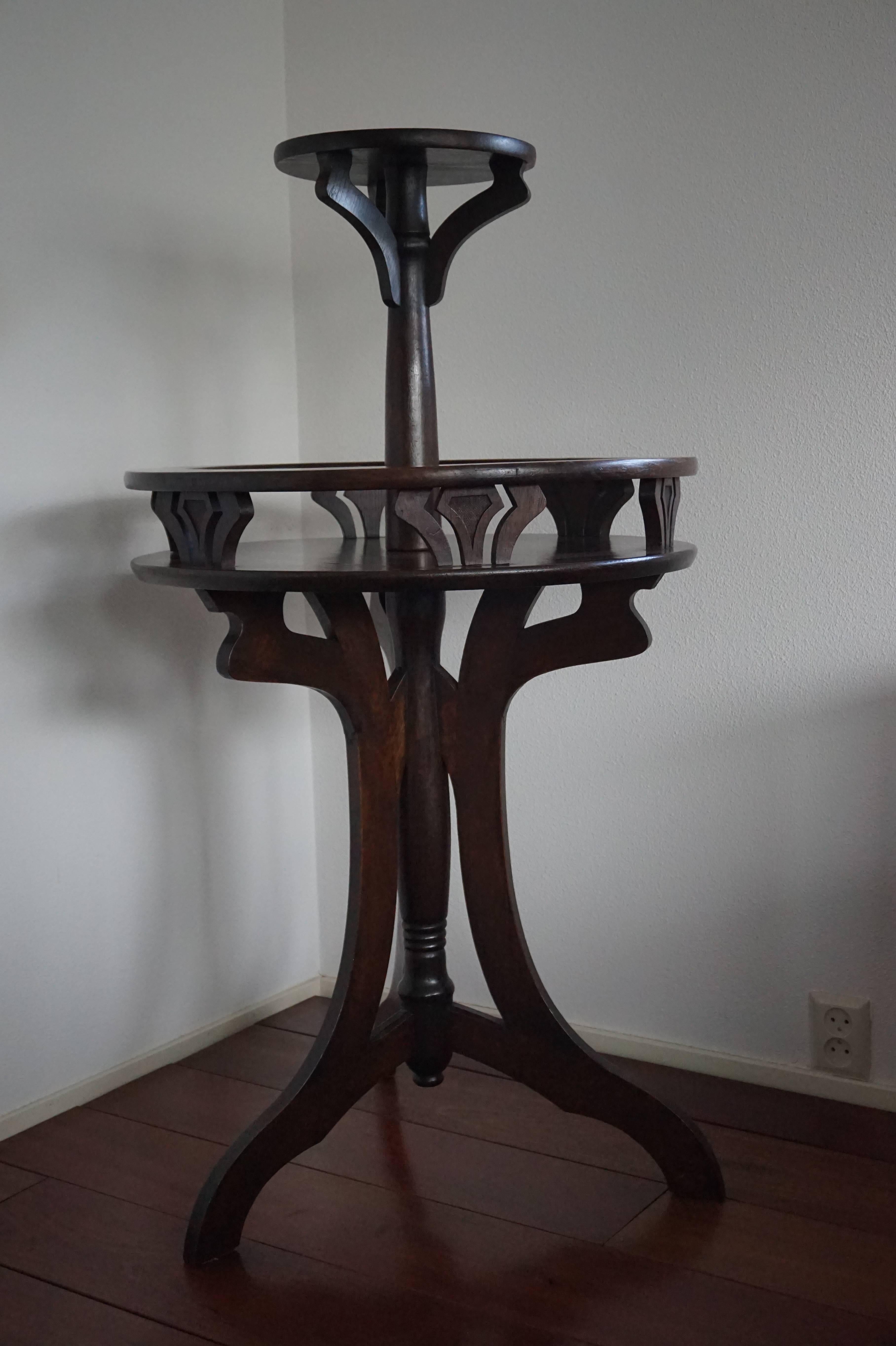 Tiger Oak Art Nouveau Drinks Table or Dry Bar with Pedestal on Top, circa 1900 4