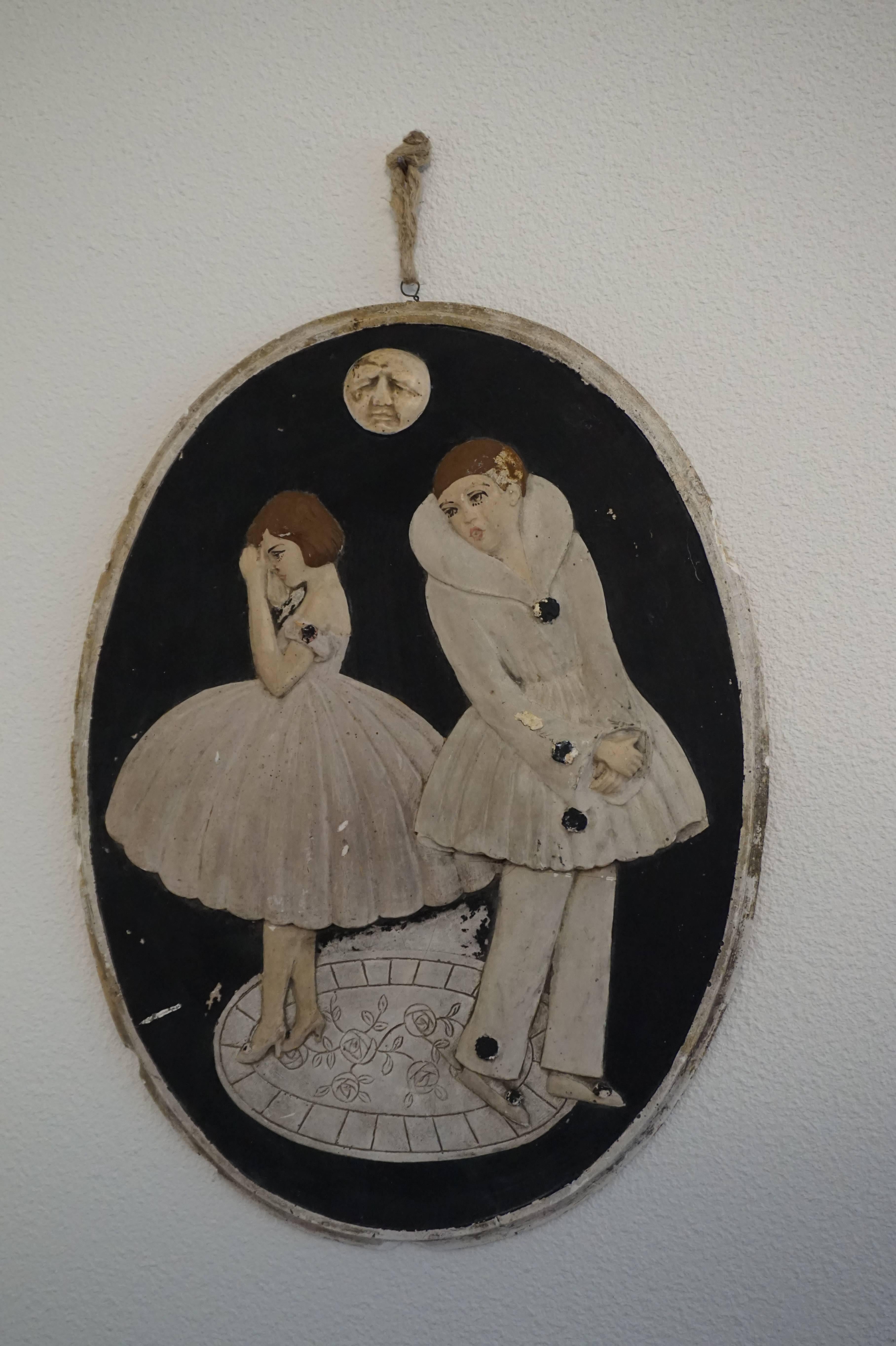 Early 1900s Handcrafted French Pierrot Pierrette Plaster Wall Plaque in Relief For Sale 5