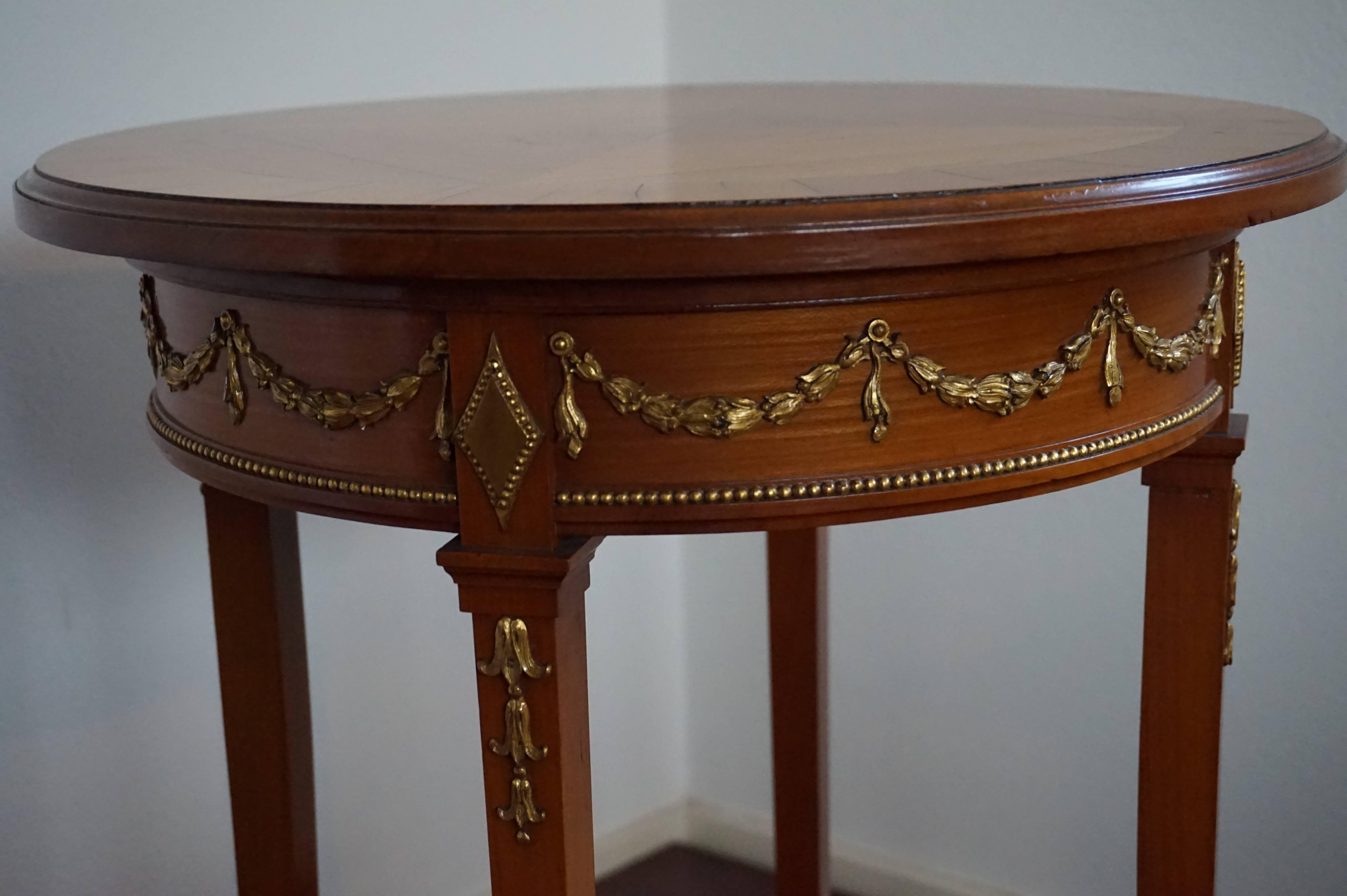 French Empire Style Satinwood End Table / Gueridon with Carved and Gilt Guirlandes For Sale