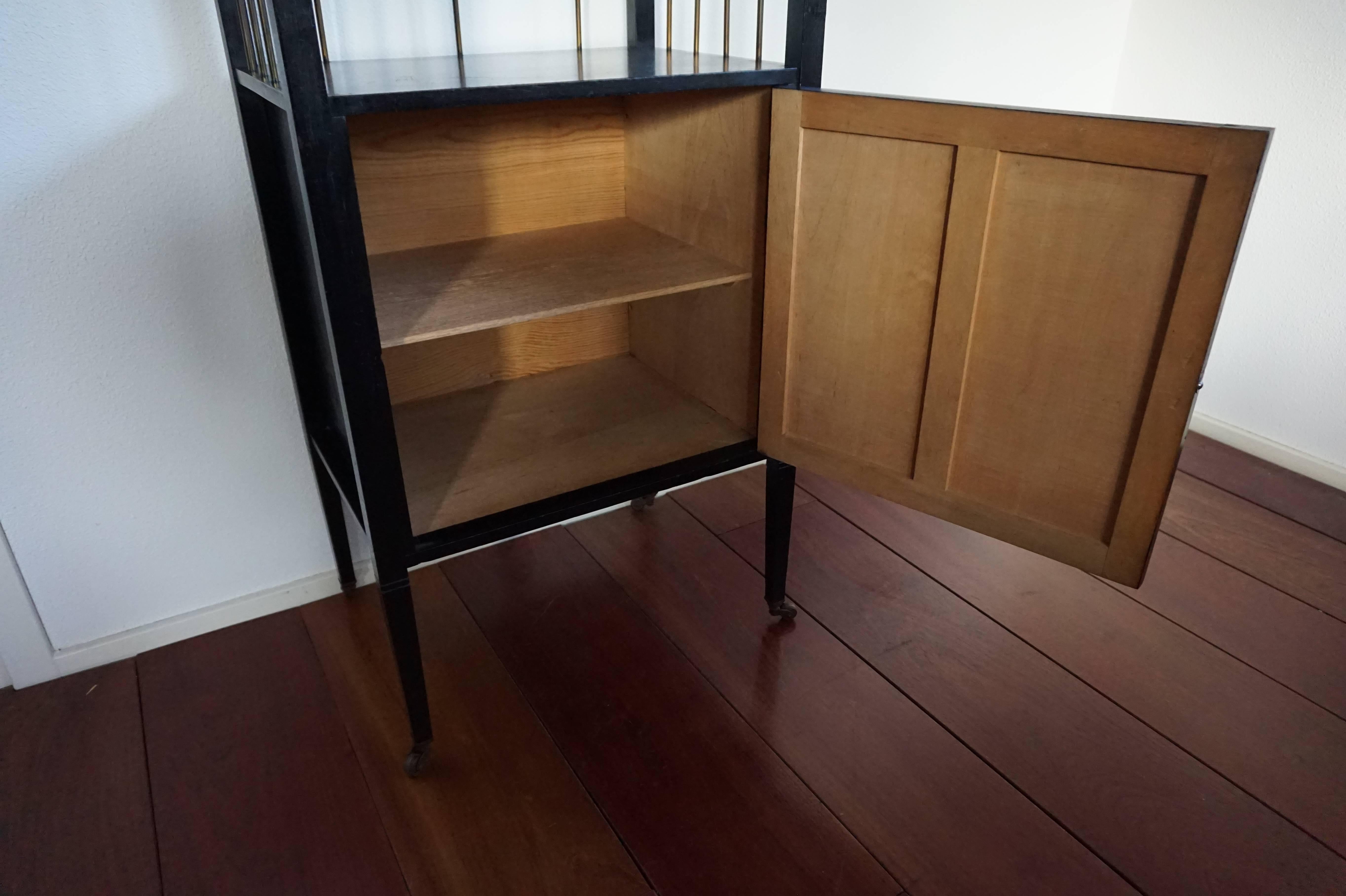 Viennese Secession Etagere or Magazine Stand with Cabinet Kolomon Moser Style In Excellent Condition In Lisse, NL