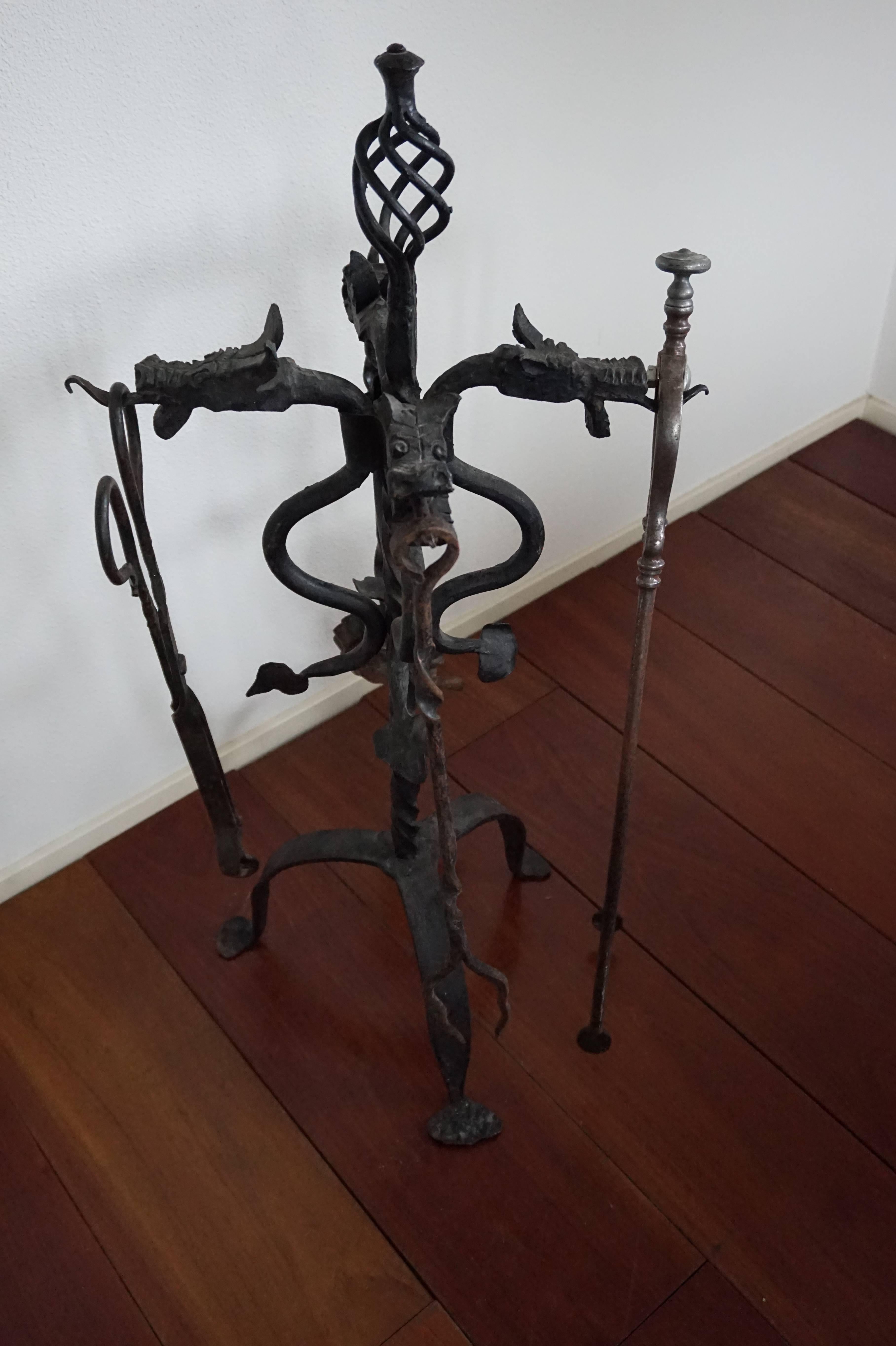 Gothic Revival Early 1900s Gothic Style Wrought Iron Dragon Heads with Tails Fireplace Fire Set