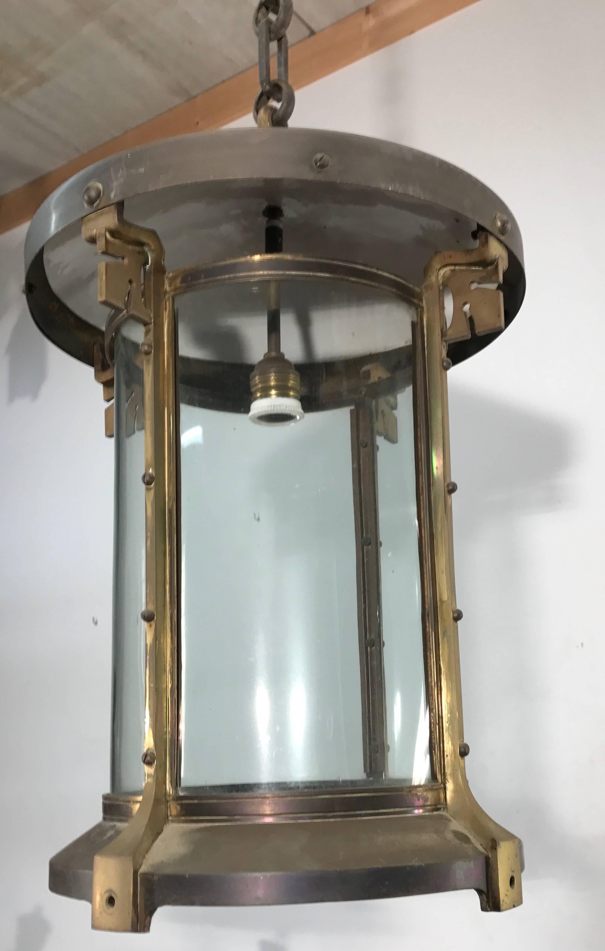 Large and stylish Jugendstil pendant with original, curved glass panels. 

This stunning design is all handcrafted and in good condition. If you love the Jugendstil / Arts and Crafts period and you have room for this impressive and very stylish work