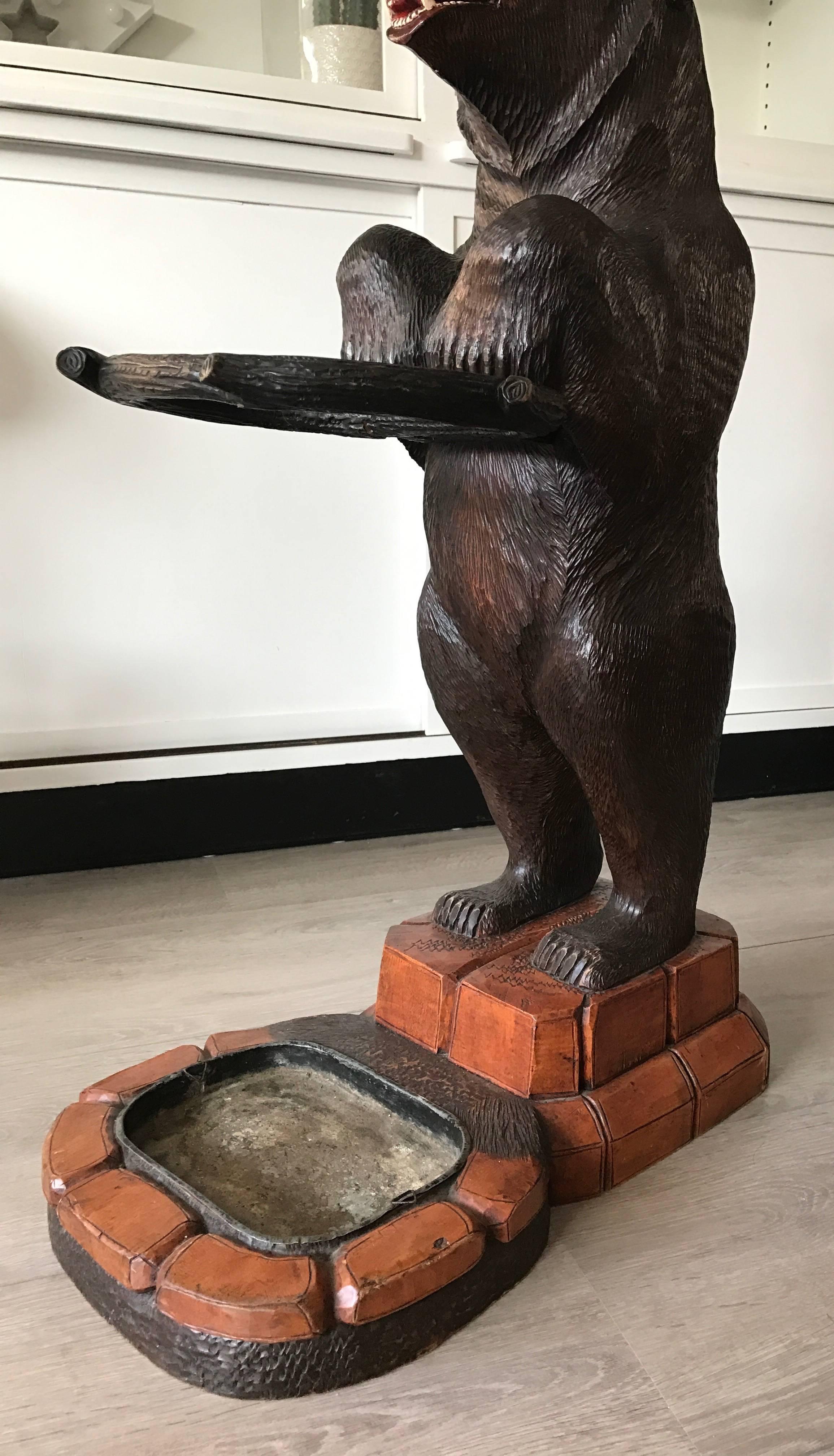 bear umbrella stand