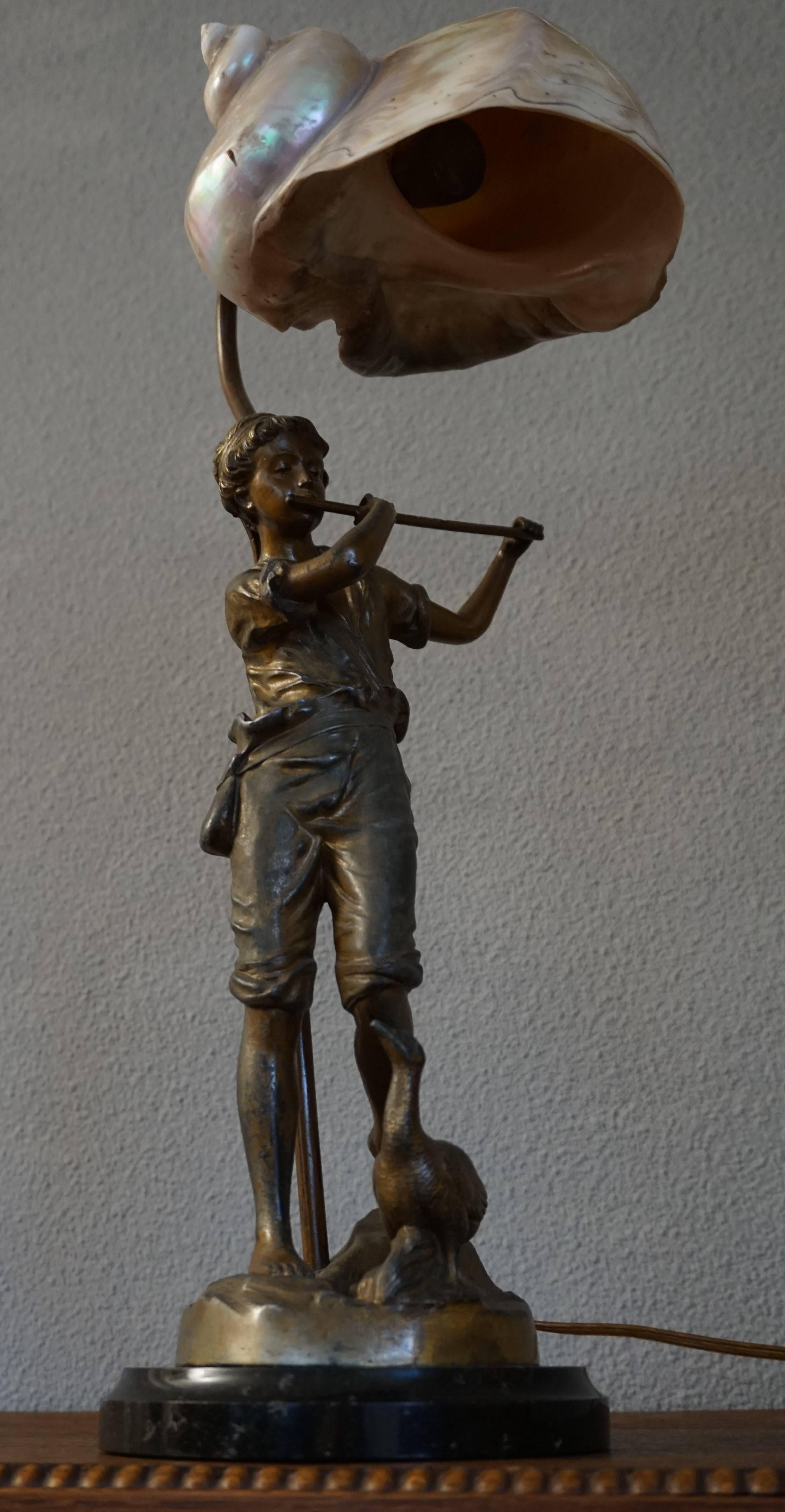 Antique Jugendstil Nautilus Shell Table Lamp with Fluit Playing Boy Sculpture 3