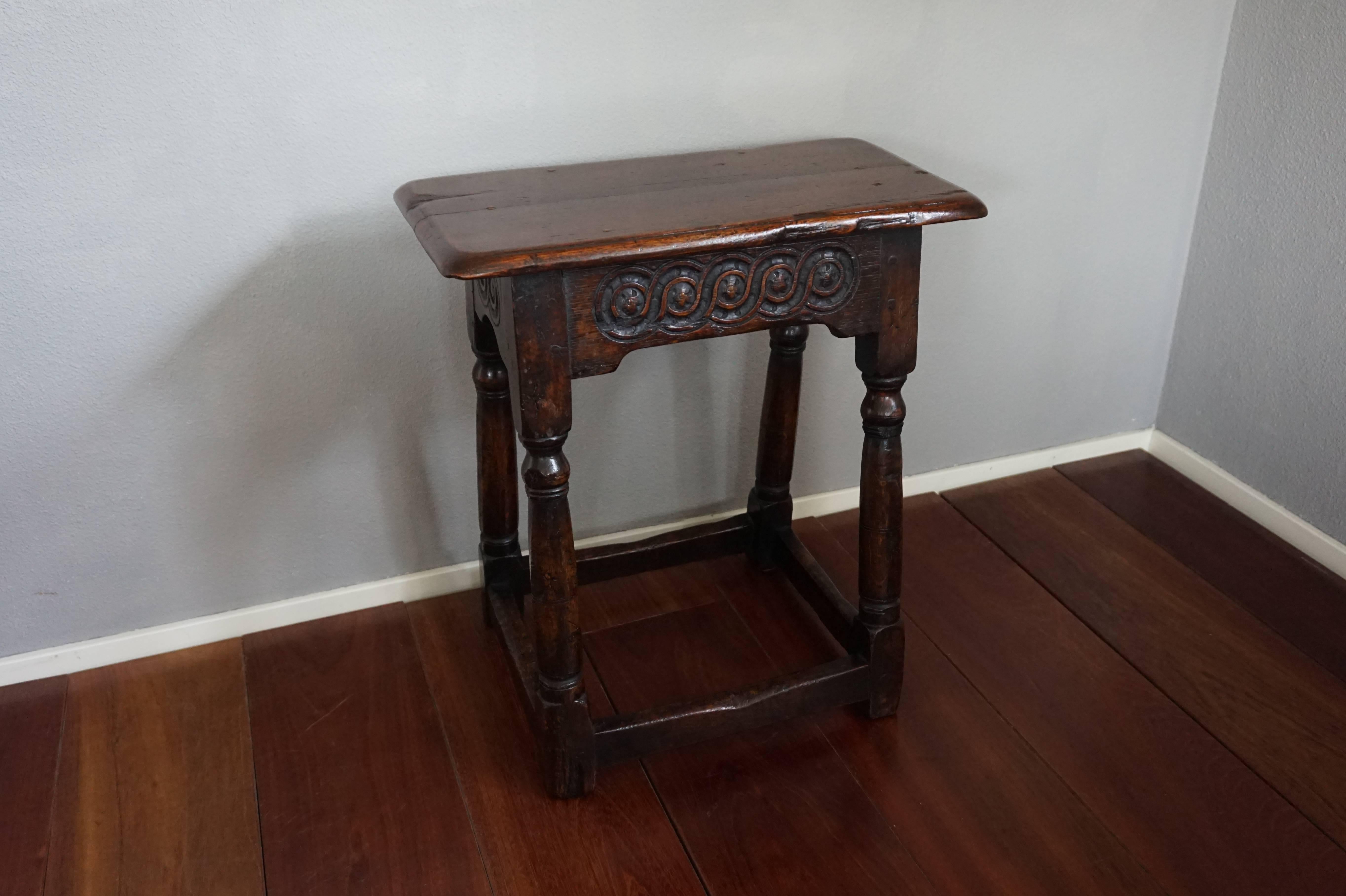 Renaissance Revival Antique Hand-Crafted and Hand Carved Solid Oak Joint Stool, circa 1800