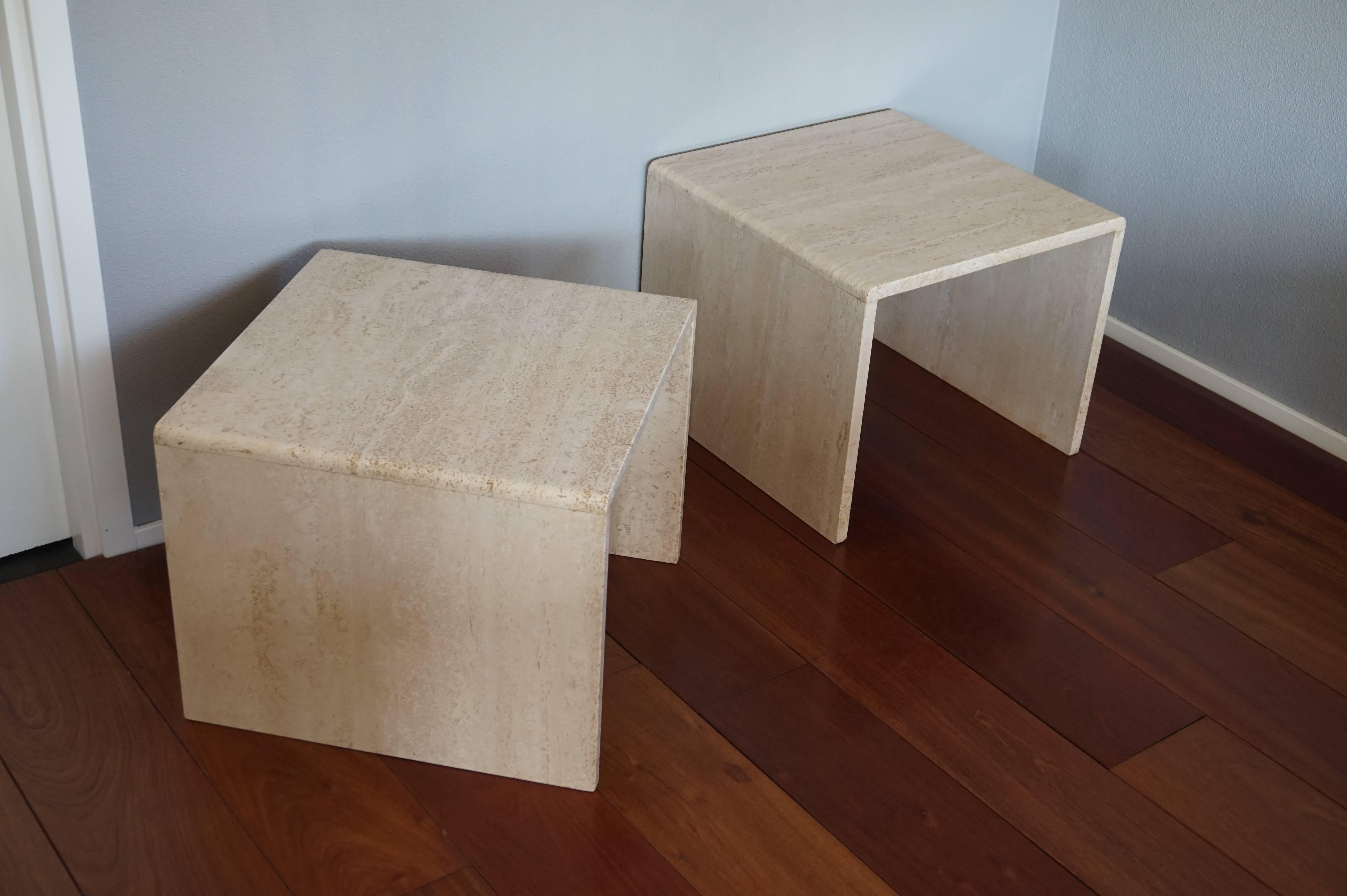 20th Century Great Pair of Mid-Century Art Deco Style Travertine End Tables or Bedside Tables