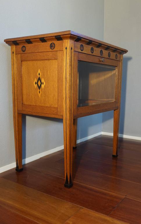 Important & Unique Arts and Crafts Display / Drinks Cabinet by Napoleon Le Grand For Sale 3