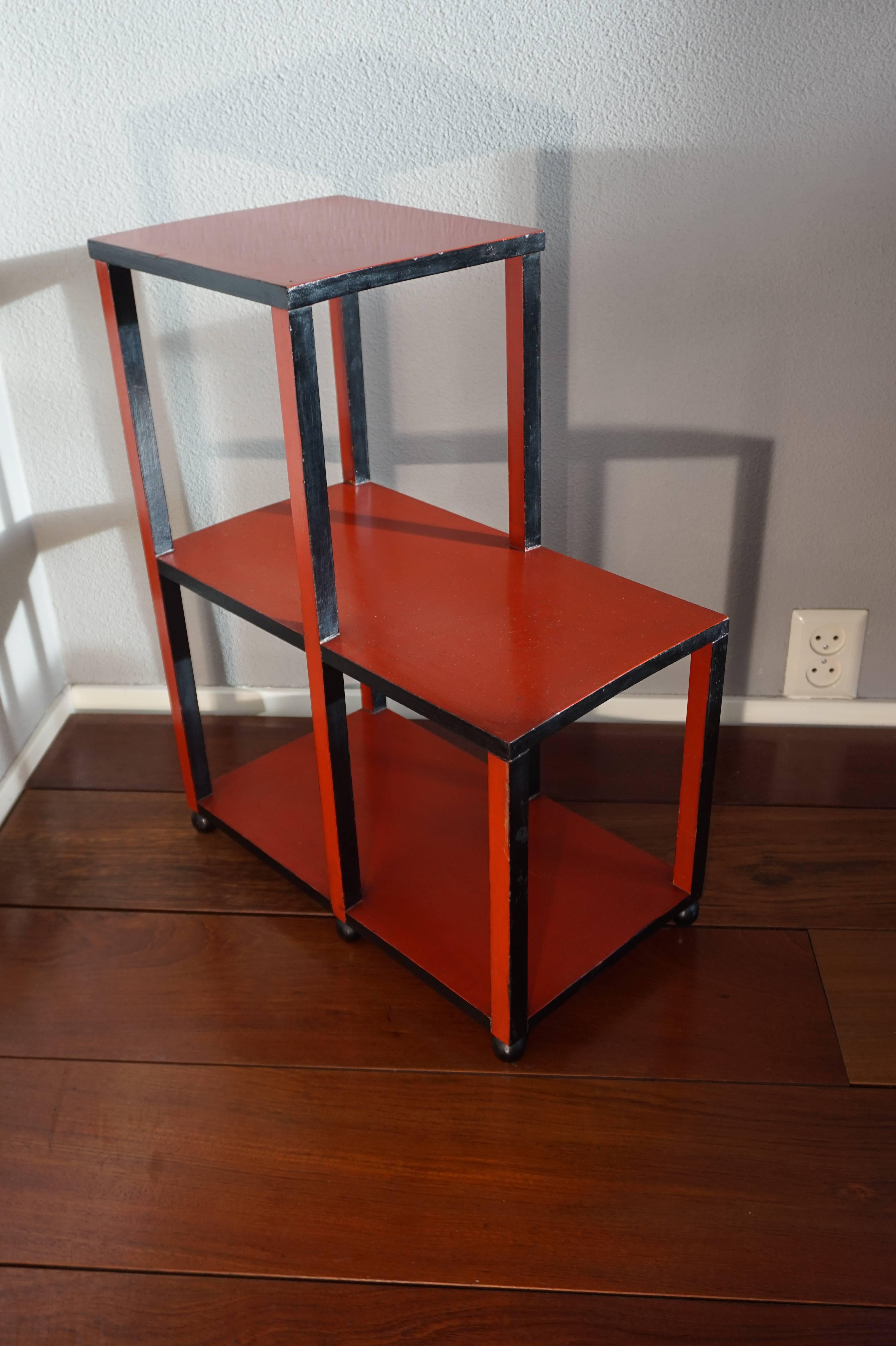 Unique Art Deco Amsterdam School Red & Black Lacquered Etagere Stand Small Table 3