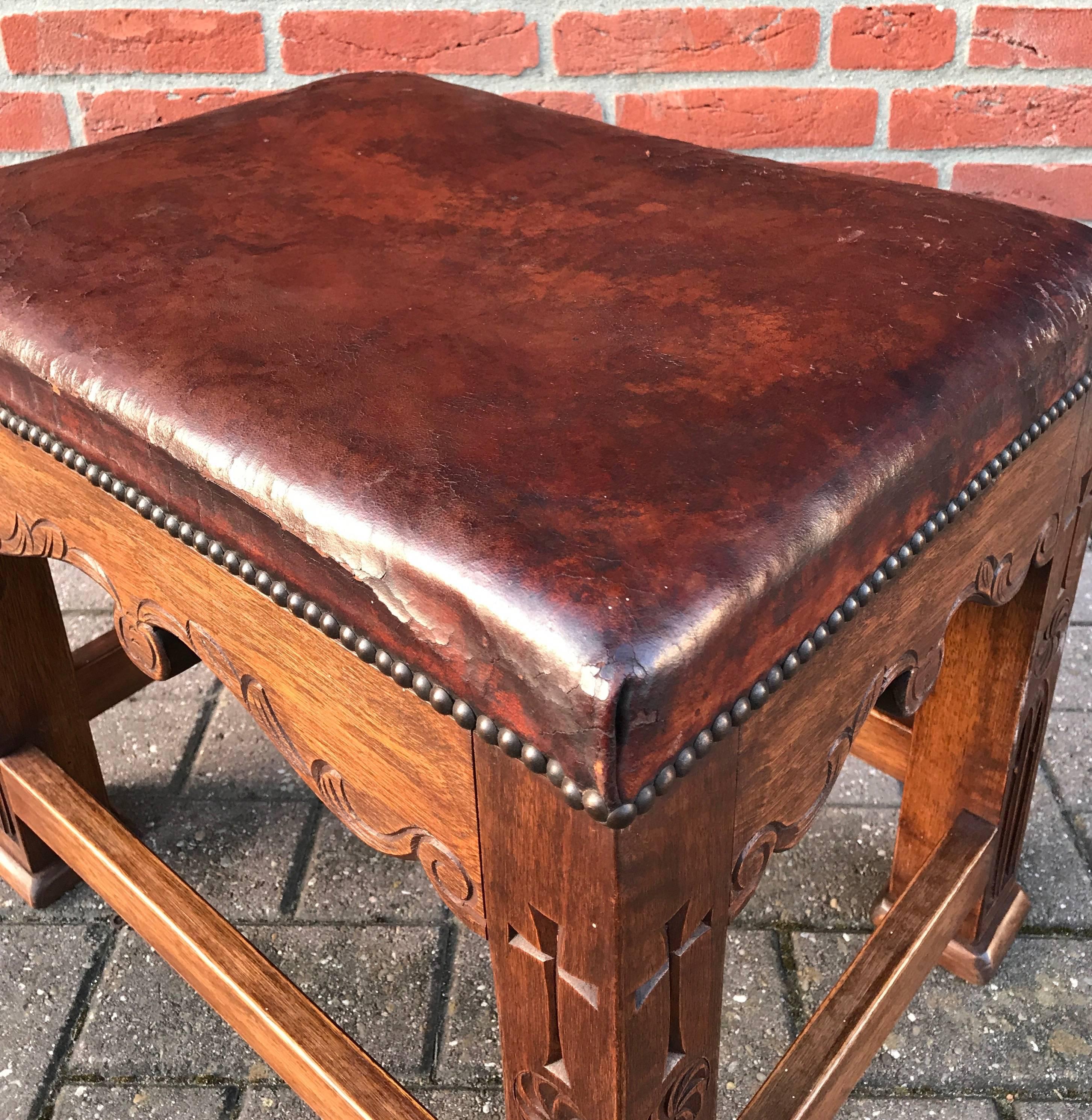 Unique and Quality Carved Gothic Revival Oak Stool with Original Leather Seating In Good Condition In Lisse, NL