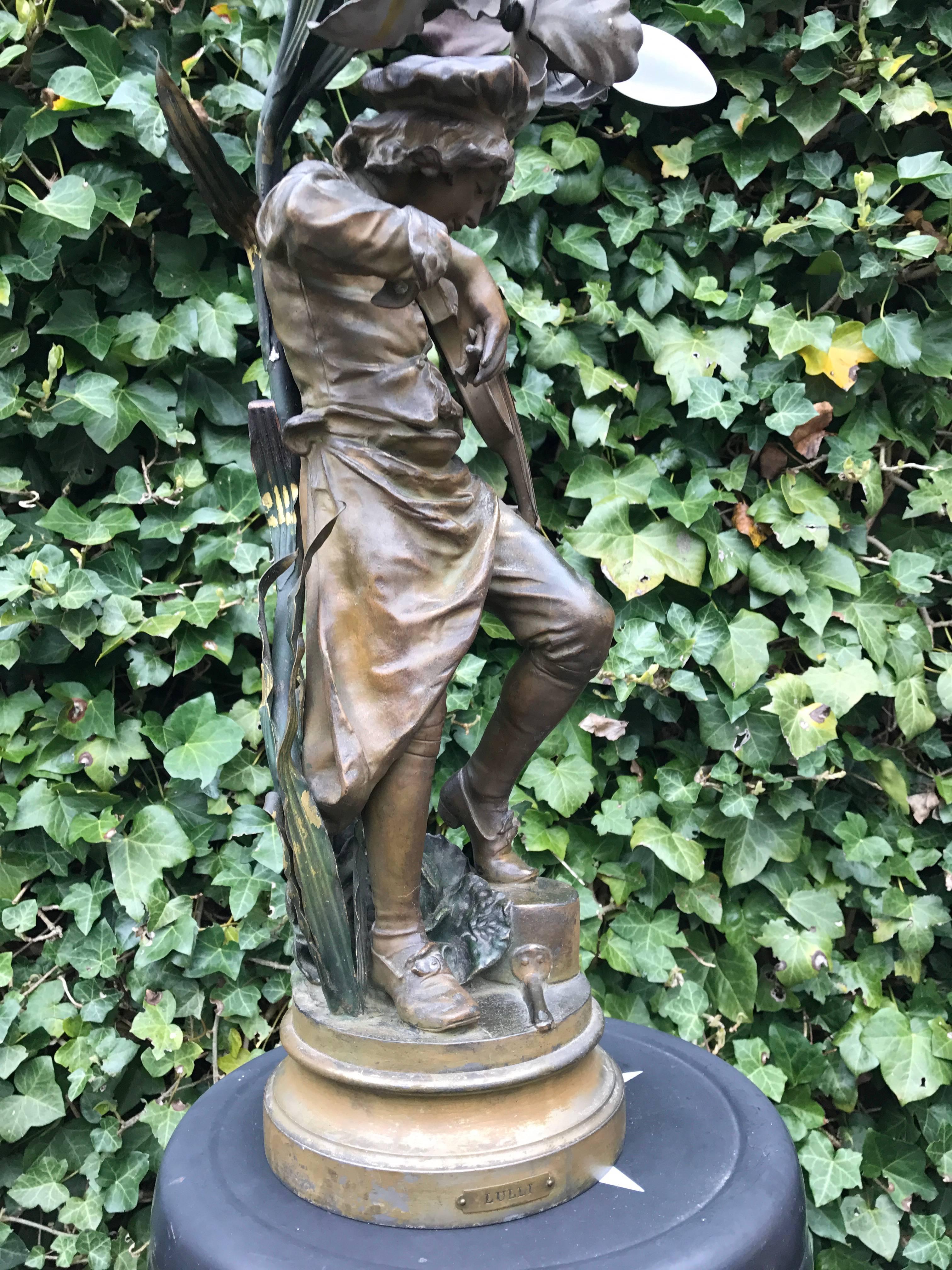 Spelter Good Size and Elegant Art Nouveau Boy Tuning His Violin Sculpture Table Lamp