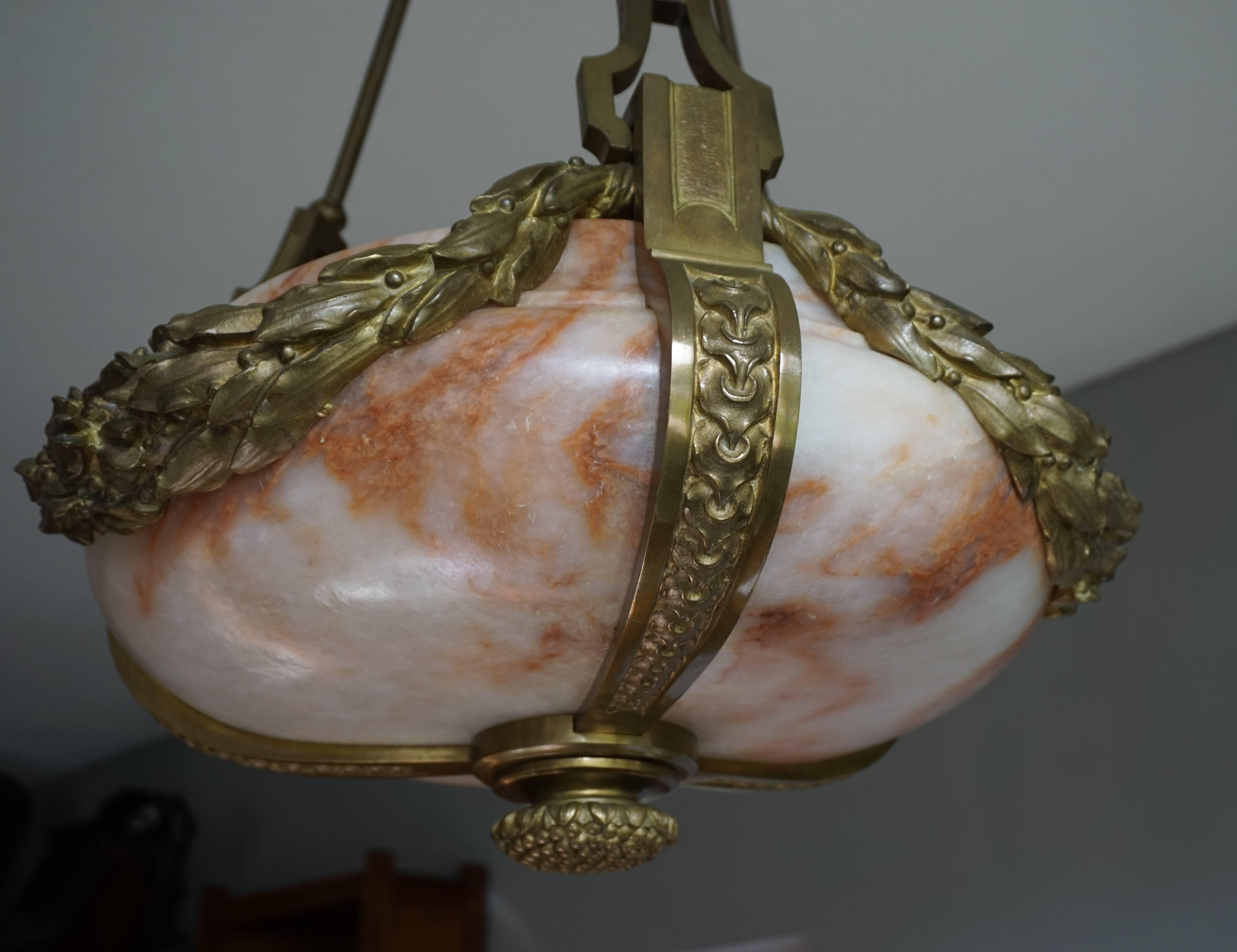 Stunning Antique Large and Heavy Bronze & Alabaster Pendant / Chandelier In Excellent Condition In Lisse, NL