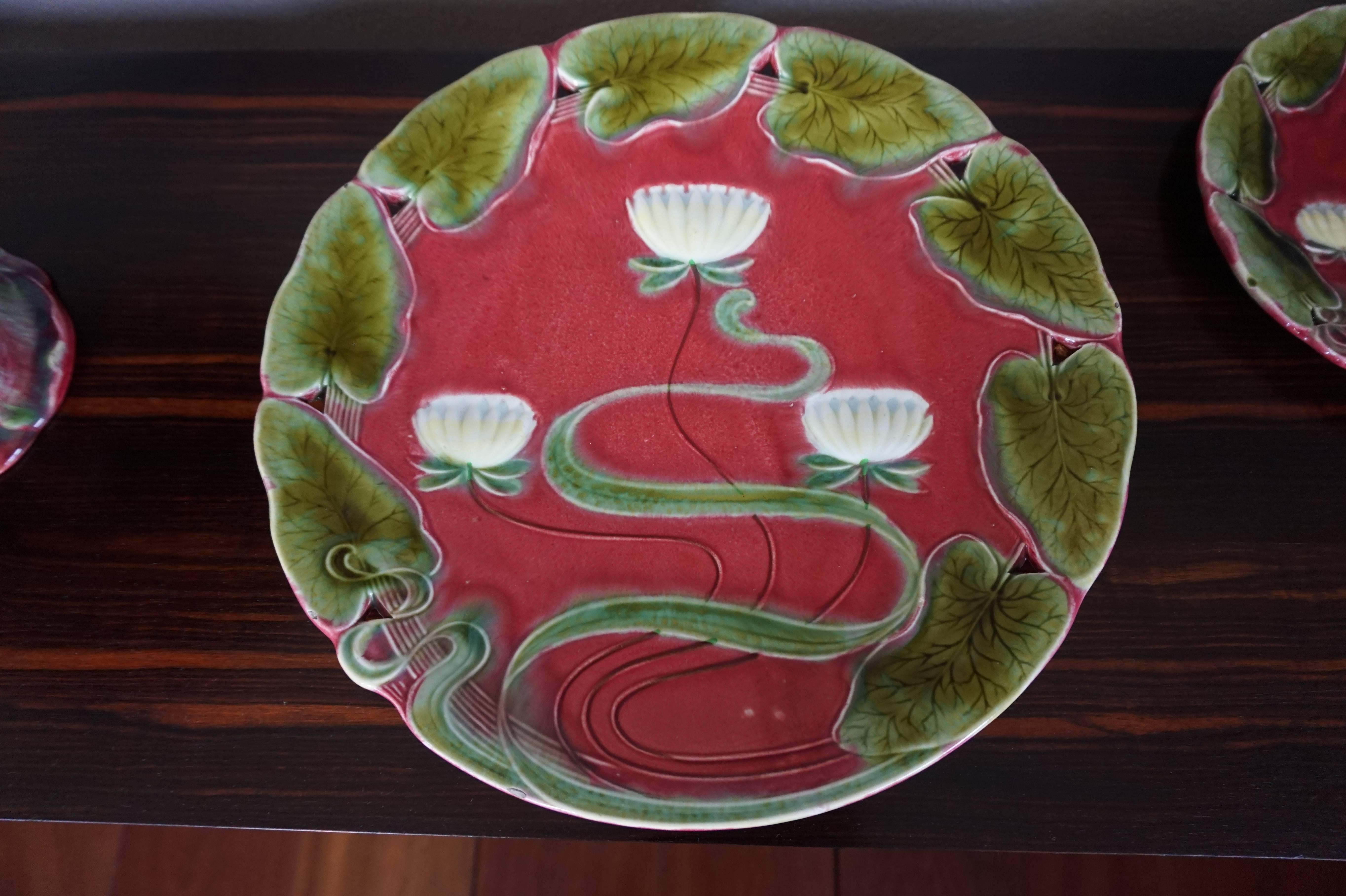 20th Century Art Nouveau Majolica Glazed Tableware Set with Lotus Flower Pattern in Relief