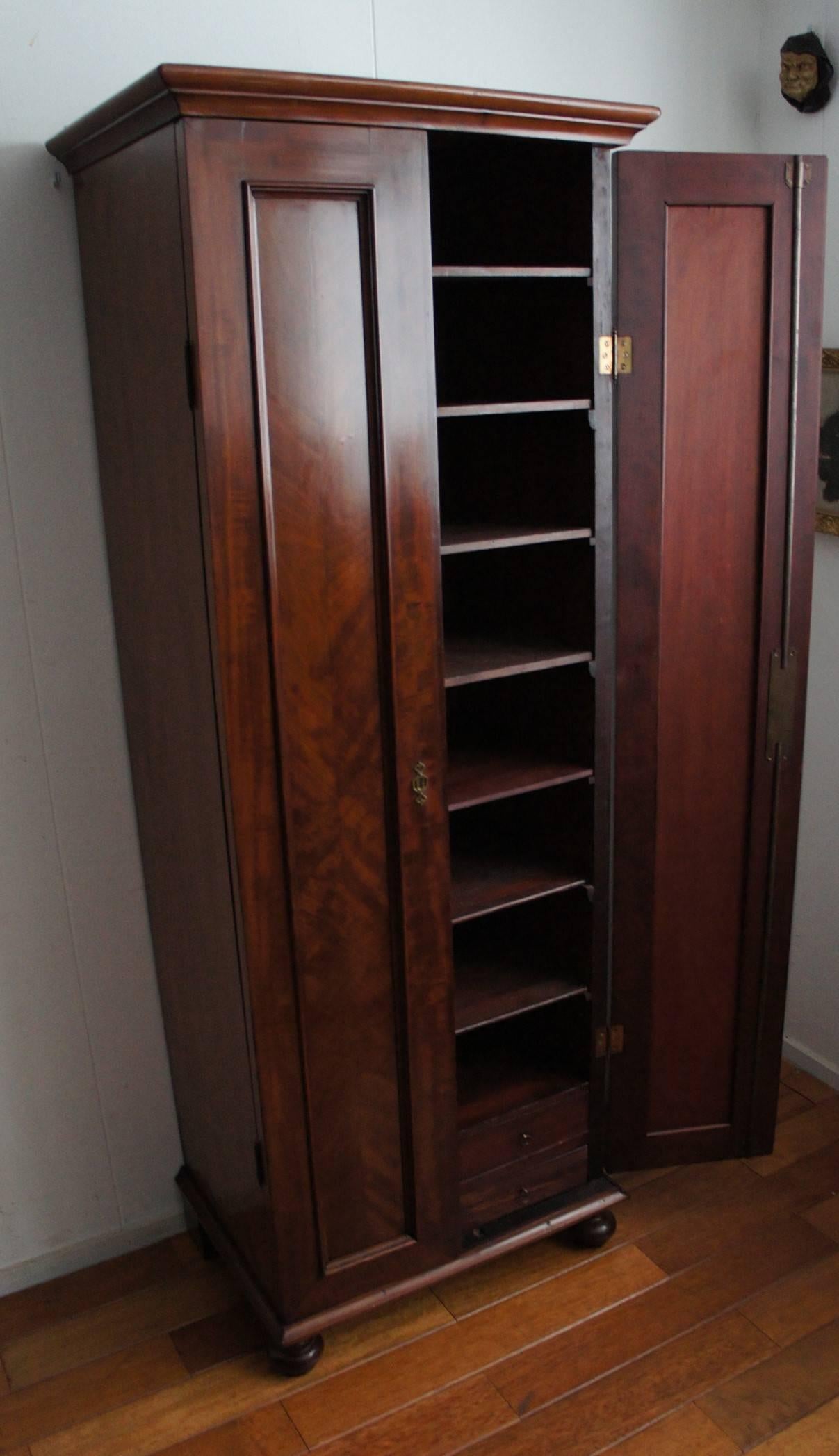 Wonderful and practical filing cabinet.

If you have a lot of paperwork or a collection of old drawings or comic books then this large and stunning mahogany and nutwood filing cabinet could be perfect for your home or office. It is as stabile as