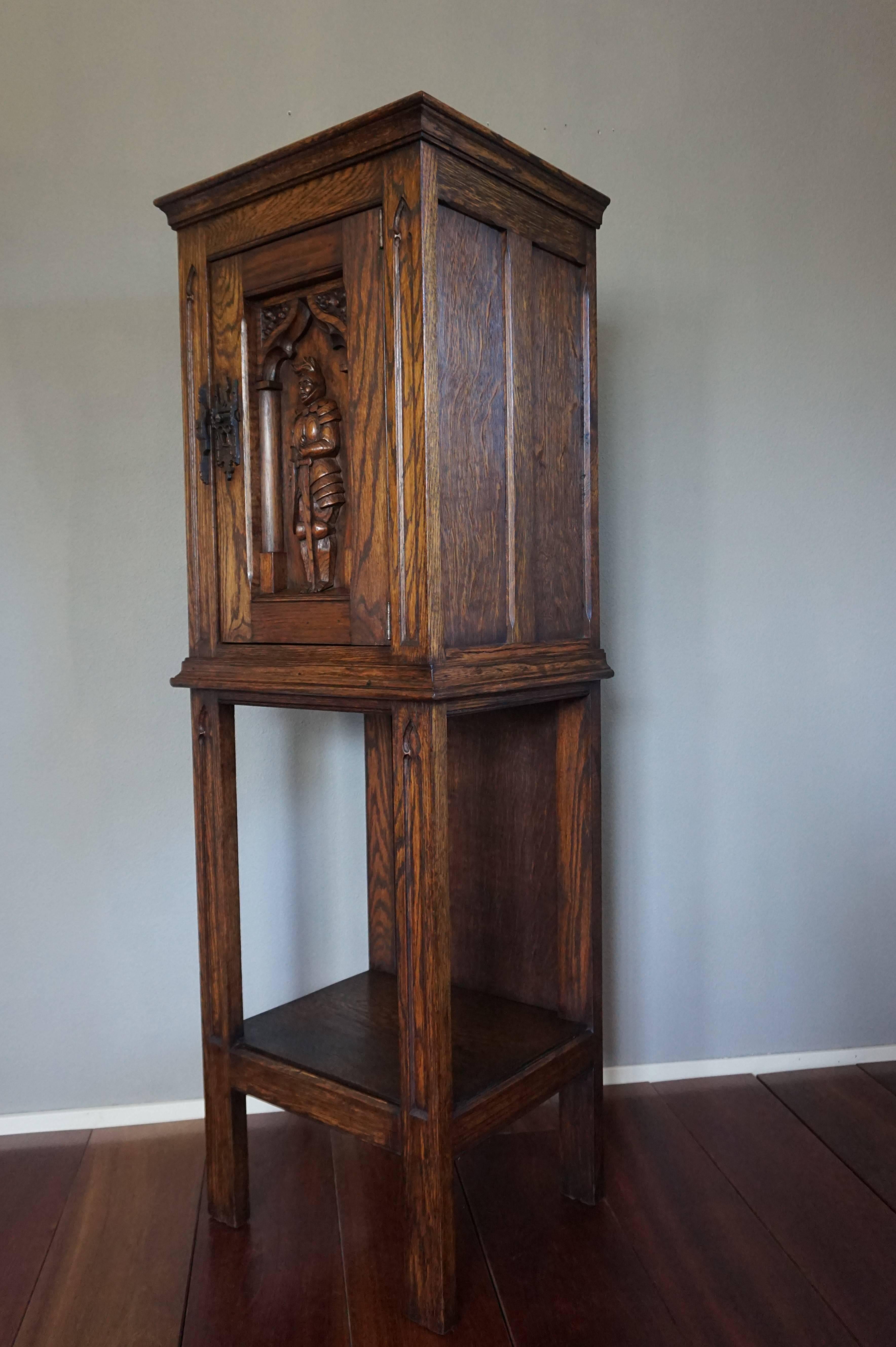 Hand-Carved Gothic Revival Oak Dry Bar / Hallway Cabinet with Carved Knight & Cast Iron Lock