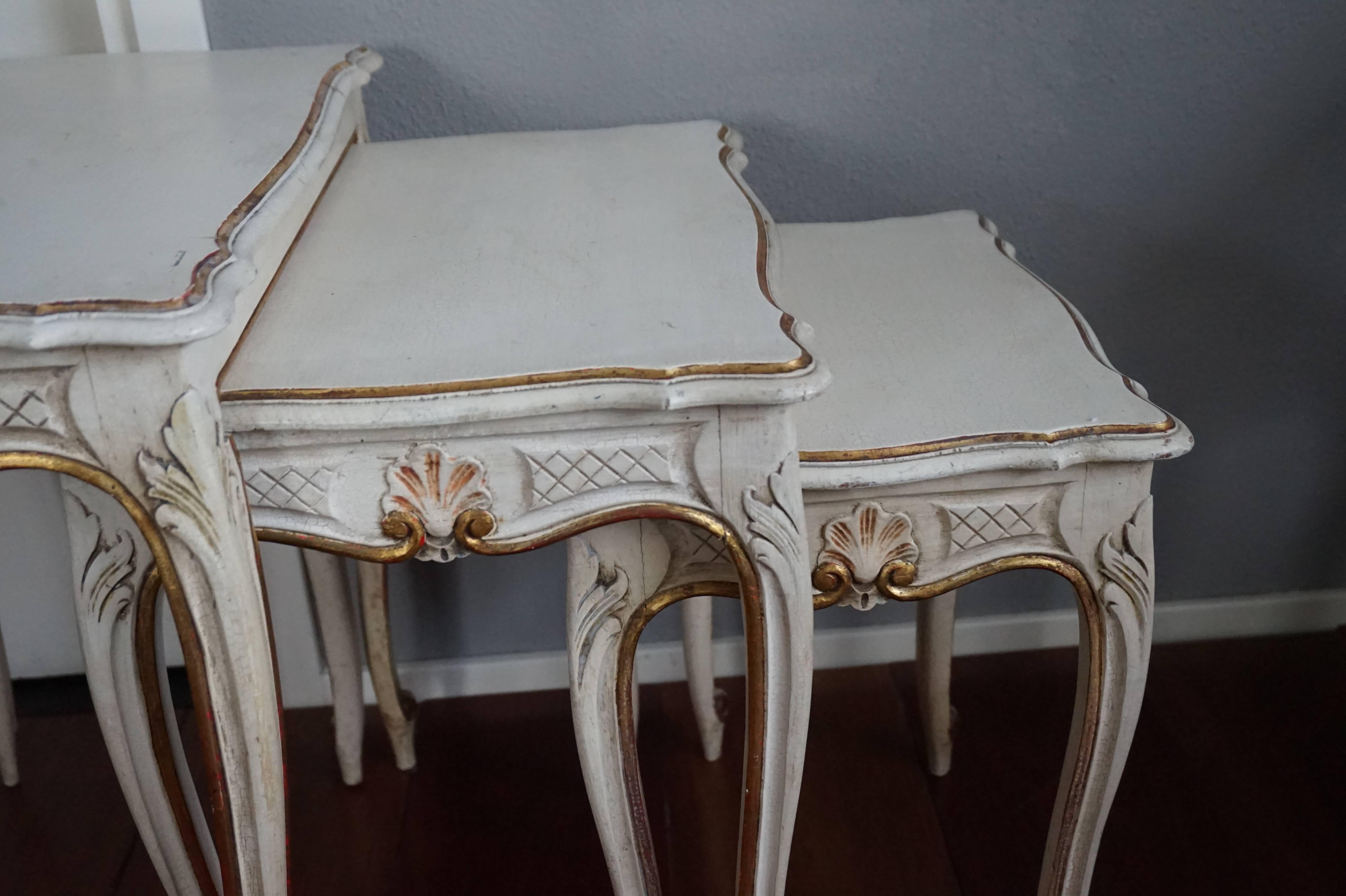 Wood Early 20th Century Italian or French Nest of Tables in Beige-White with Gilding