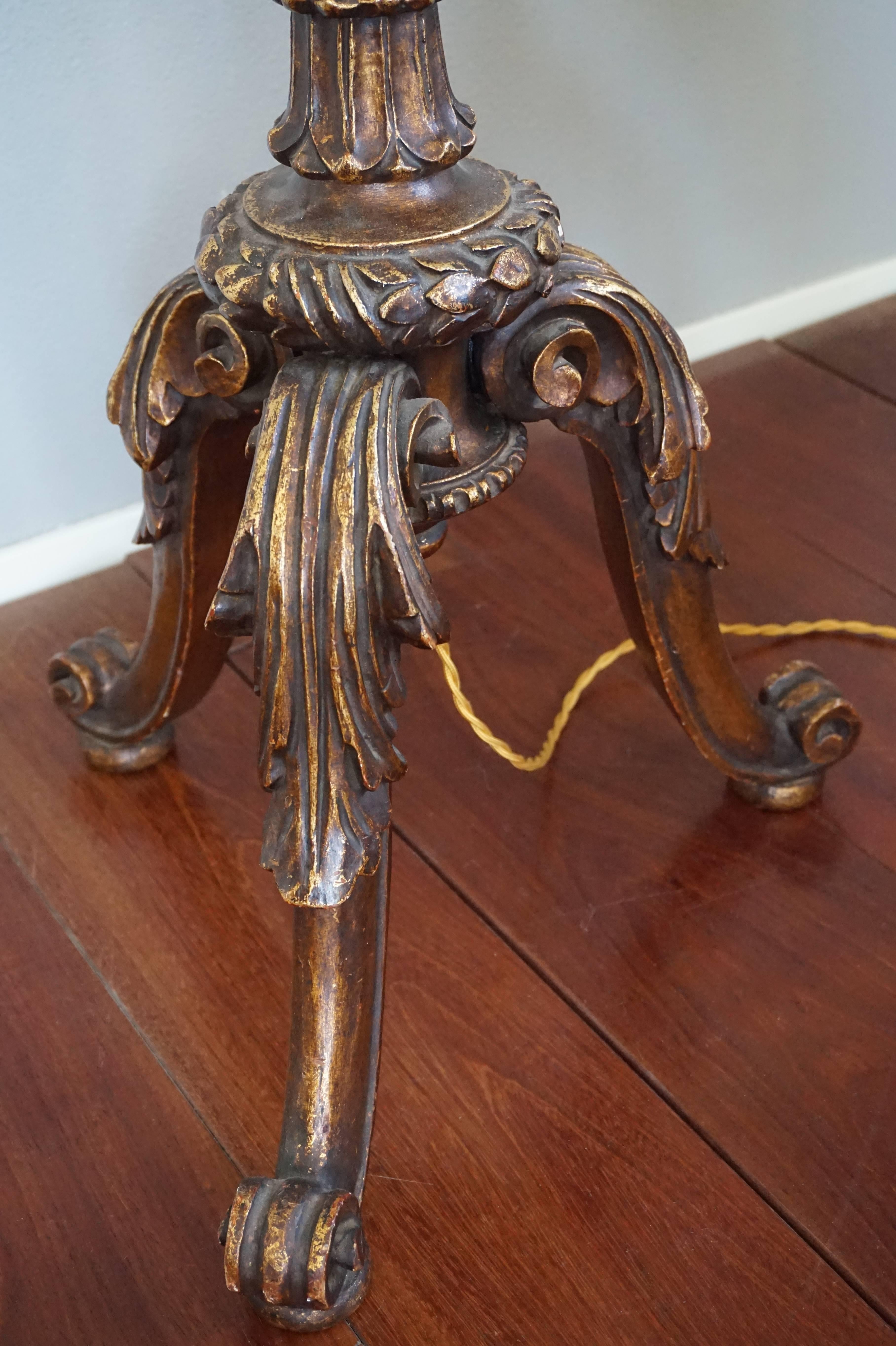 Hand-Carved Antique Carved and Gilt Baroque Style Floor Lamp Rewired and in Mint Condition For Sale