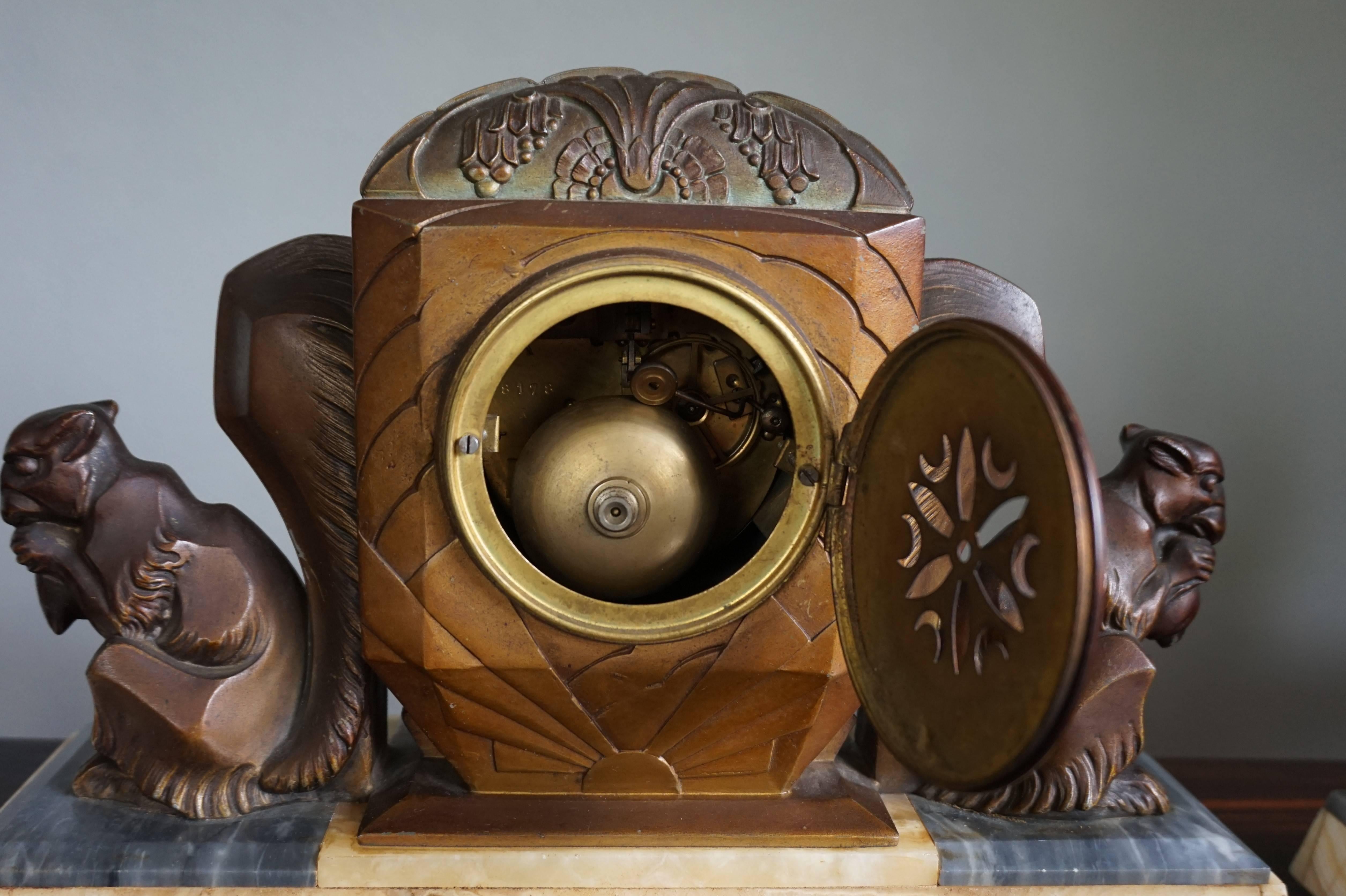 20th Century Bronzed Art Deco Clock Set with Stylized Squirrel Sculptures and Onyx Base