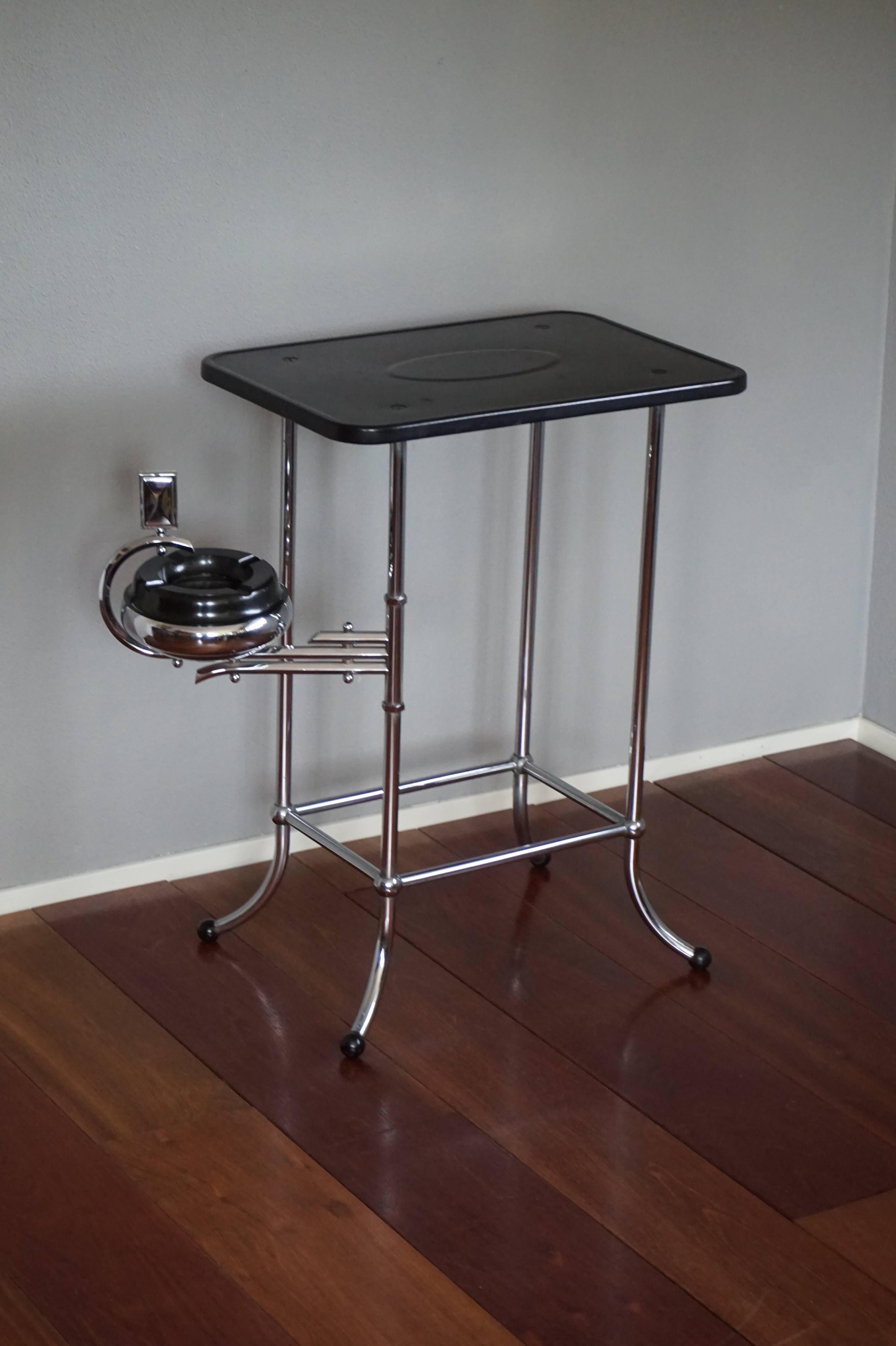 Modernist Machine Age Chrome & Bakelite 1930s Cocktail/Drinks Table and Ashtray For Sale 1
