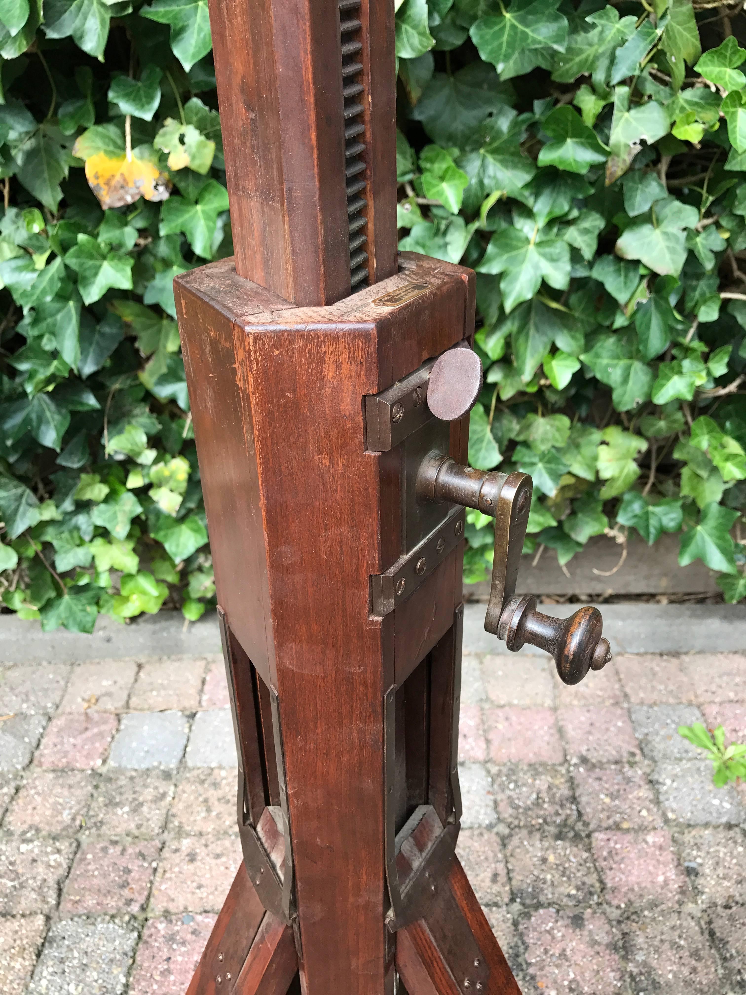 Arts and Crafts Magnificent Adjustable Wooden Sculpture or Plant Stand, Column / Pillar Easel
