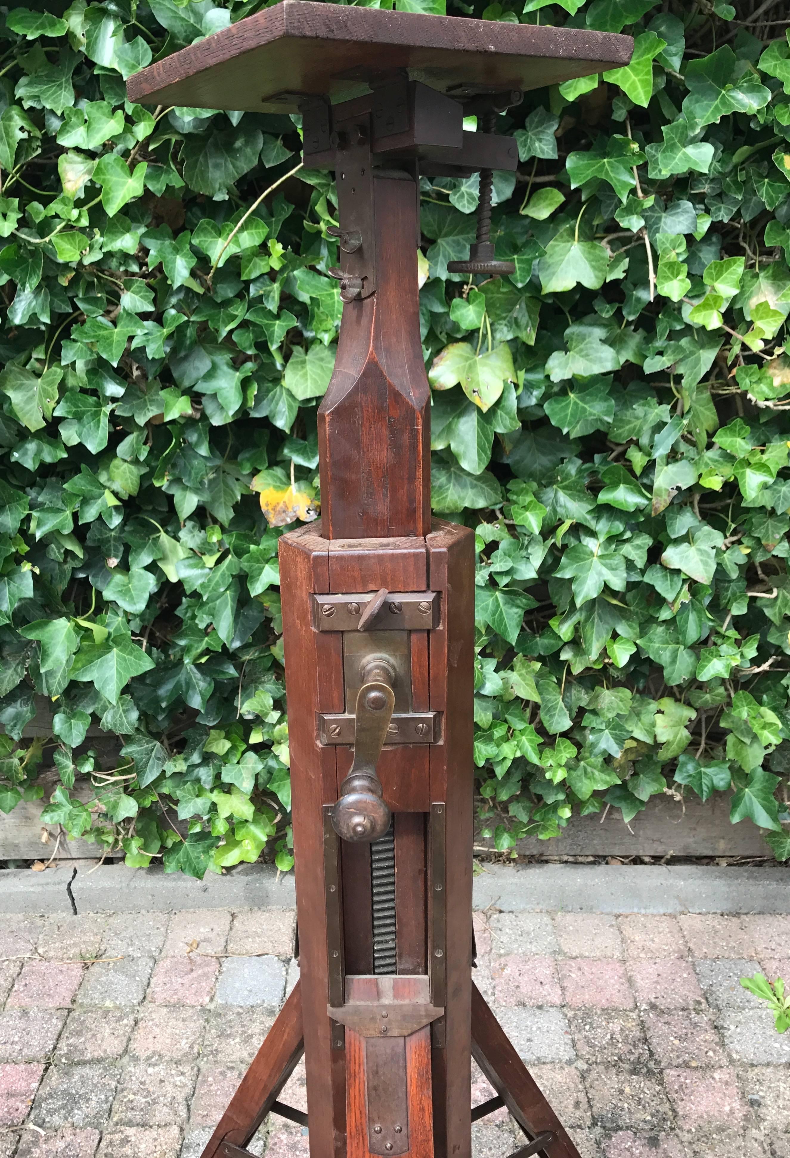 Brass Magnificent Adjustable Wooden Sculpture or Plant Stand, Column / Pillar Easel