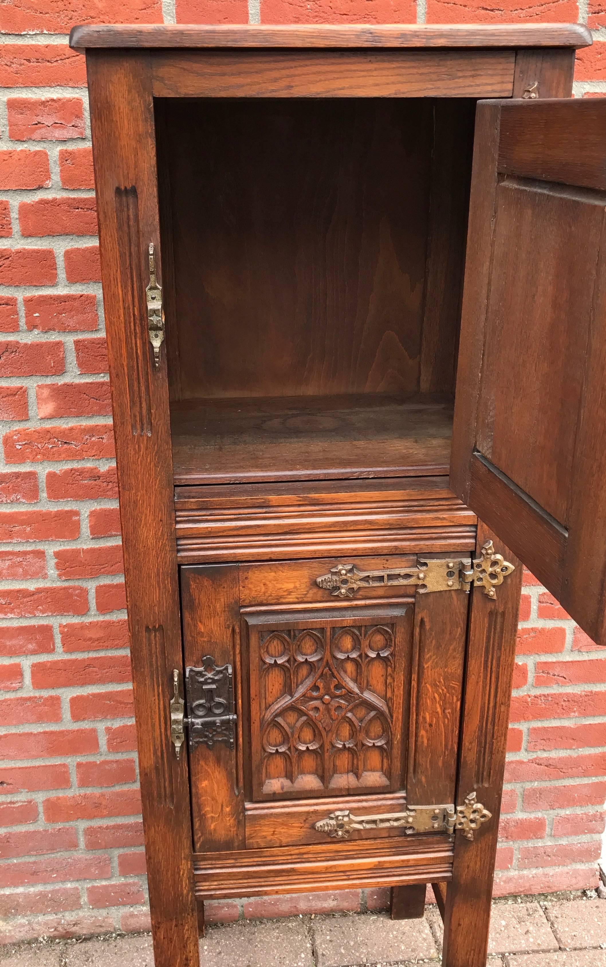 Mid-20th Century Hand-Carved Gothic Revival Drinks Cabinet with Cast Iron Hinges 2