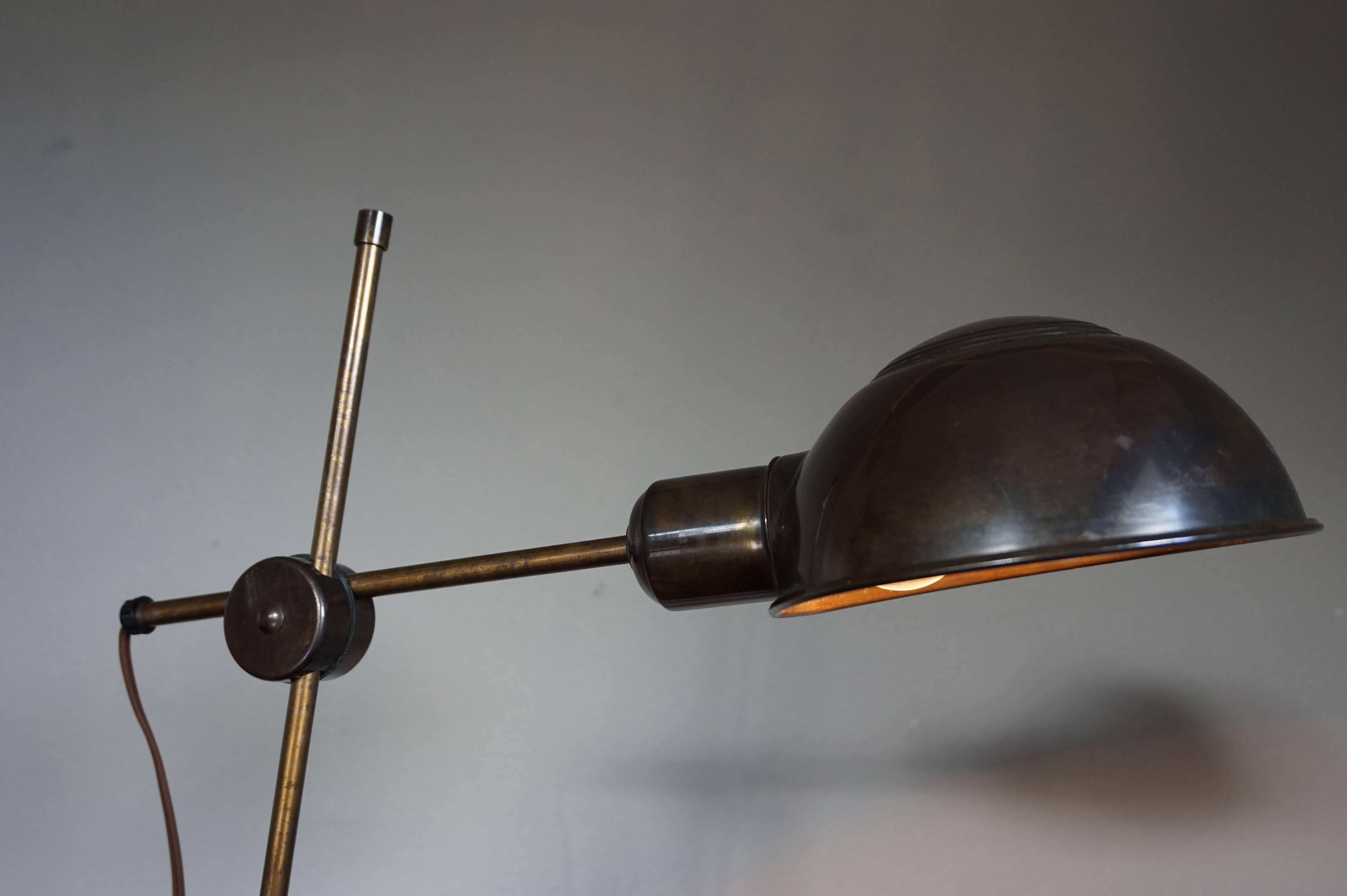 Rare Mid-Century Modern Bronzed Table Lamp / Desk Lamp of Japanese Make & Design In Excellent Condition In Lisse, NL