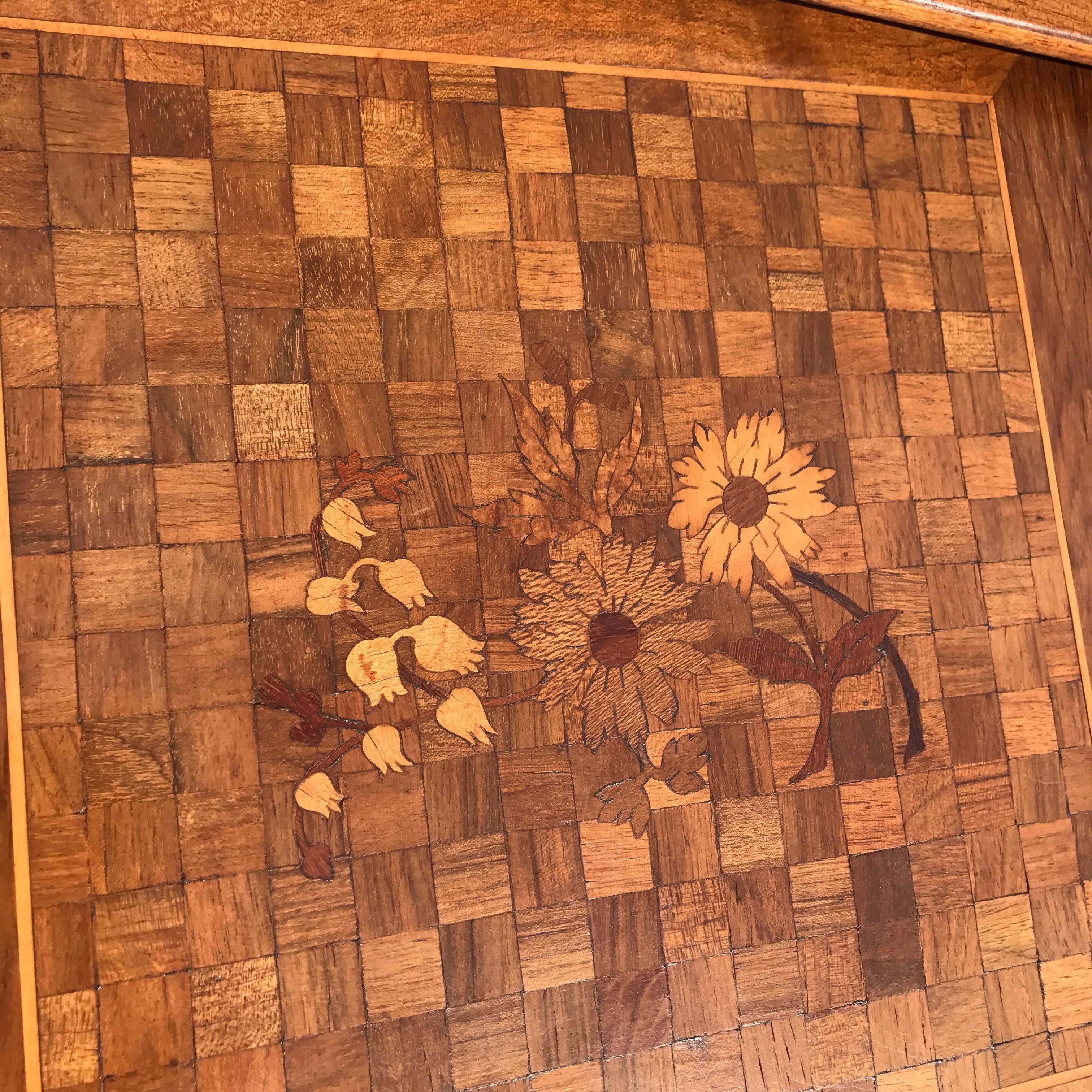 Wood Art Nouveau Era Nest of Marquetry Tables with Inlaid Flowers in Gallé Style