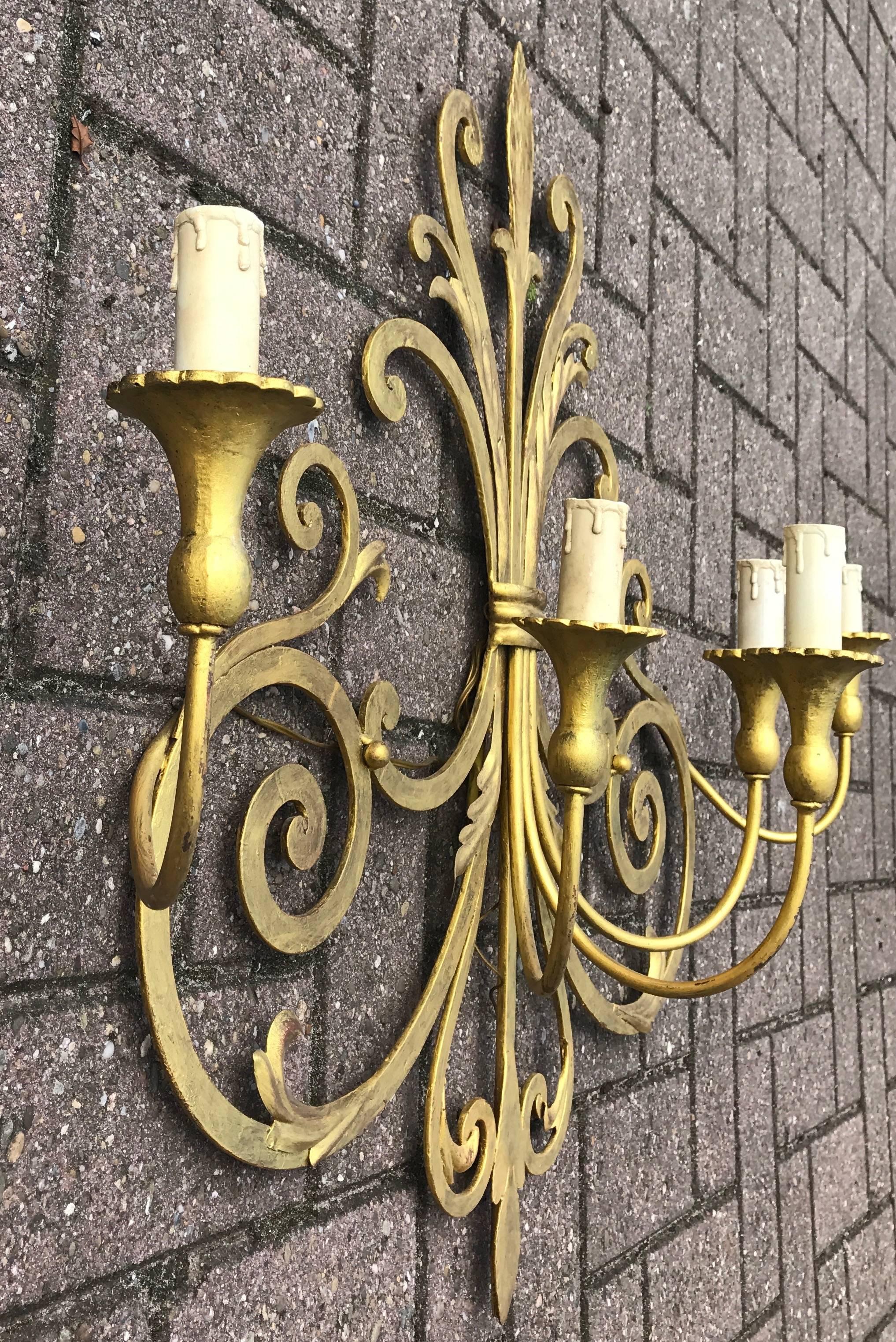 Large Wrought Iron Five-Light Single Wall Sconce Labelled Palladio, Italy For Sale 2