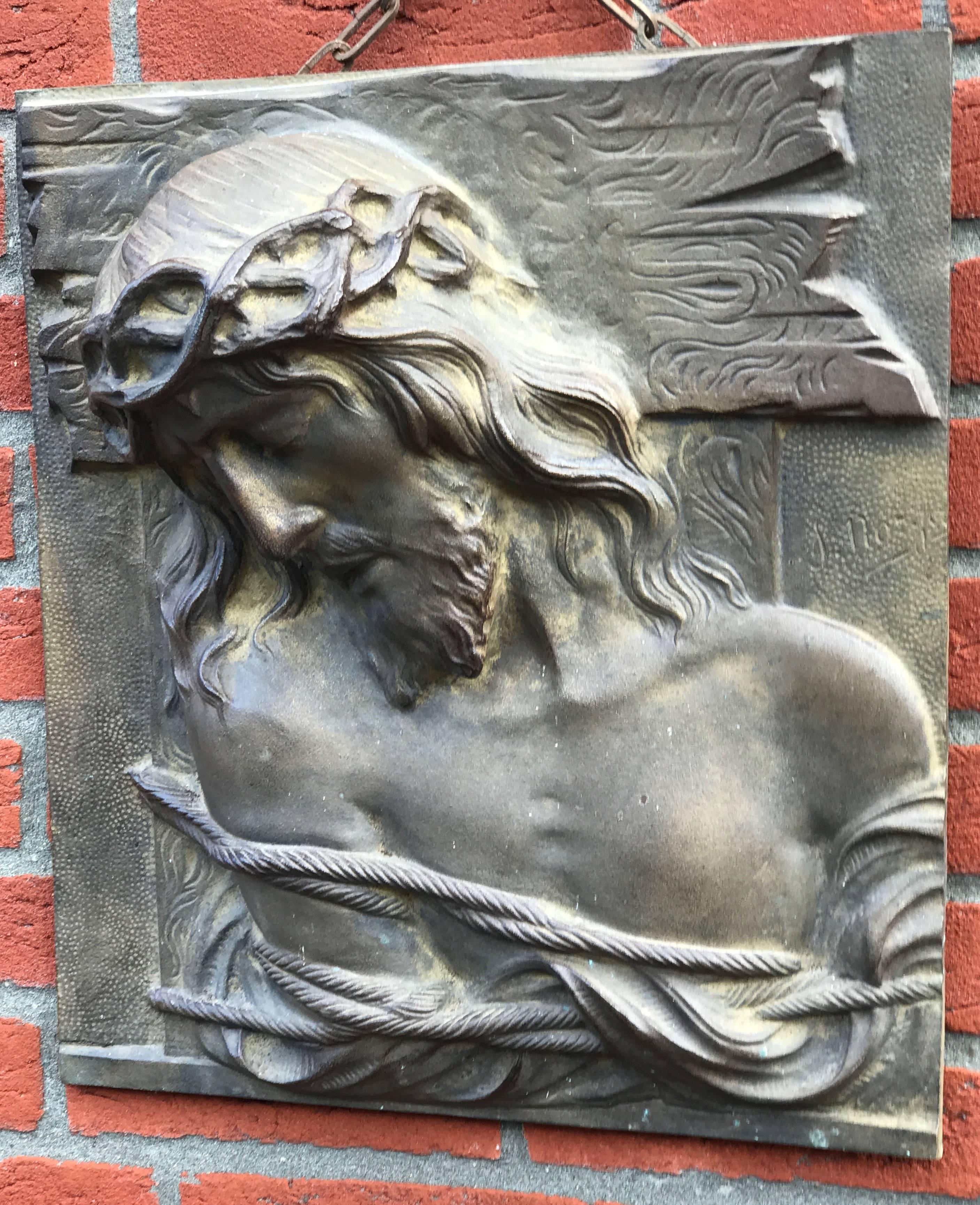 Impressive and Large Bronze Wall Plaque of a Suffering Christ by Sylvain Norga In Excellent Condition For Sale In Lisse, NL