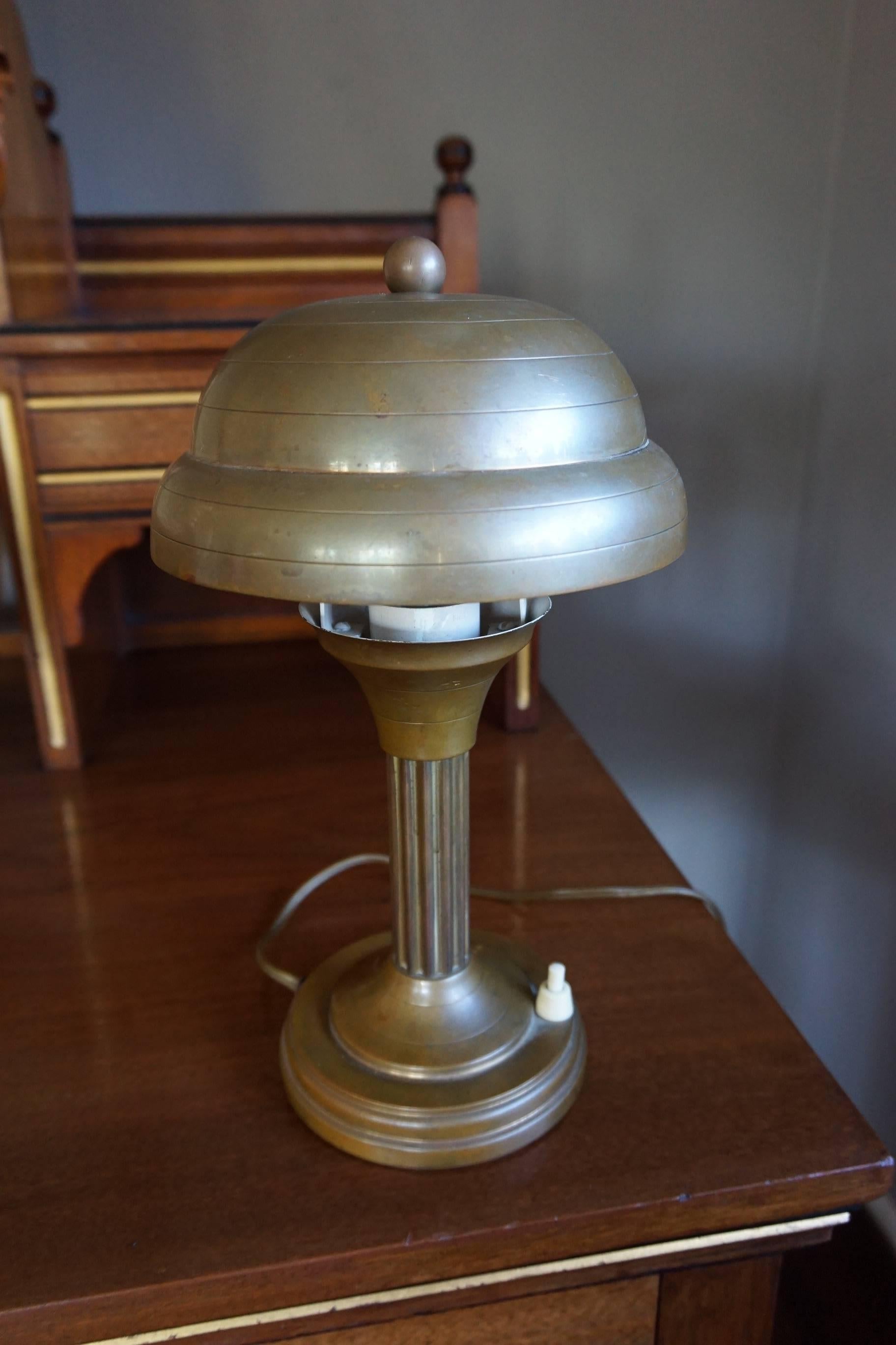 20th Century Stylish and Handcrafted Copper Metal Art Deco Table or Desk Lamp