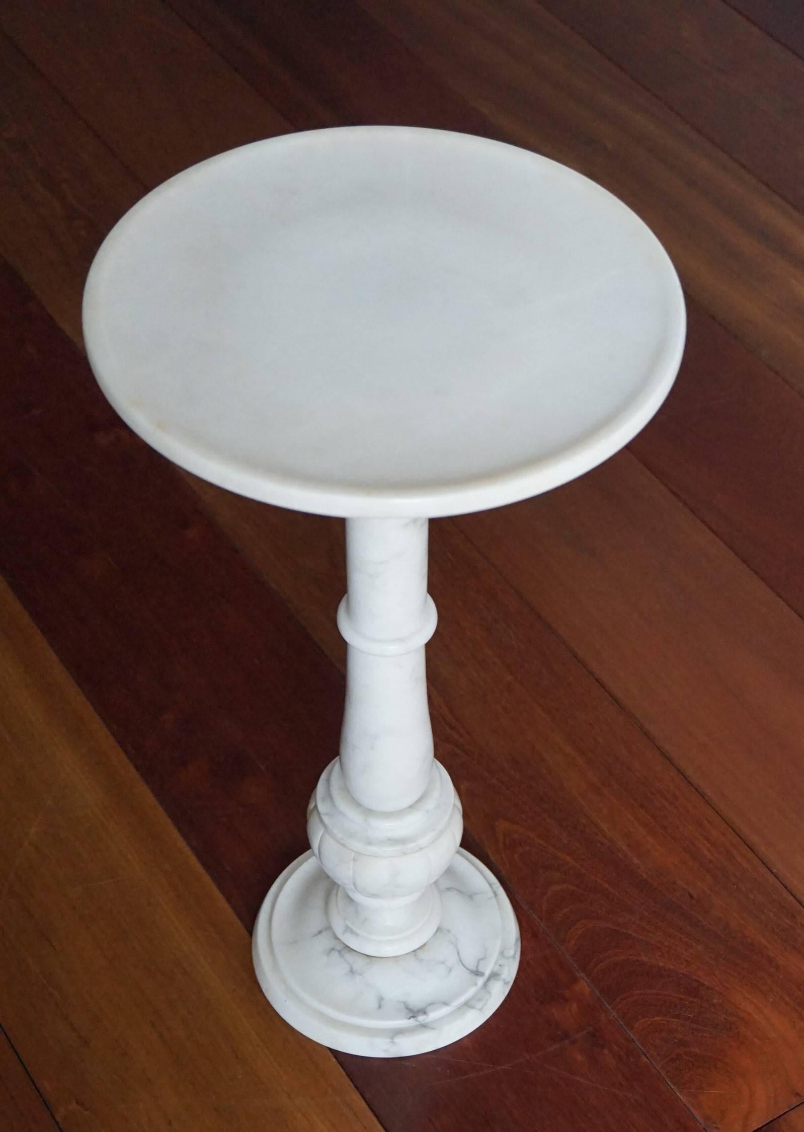 Great Condition Vintage White Alabaster Dismountable Pedestal / Plant Stand 1
