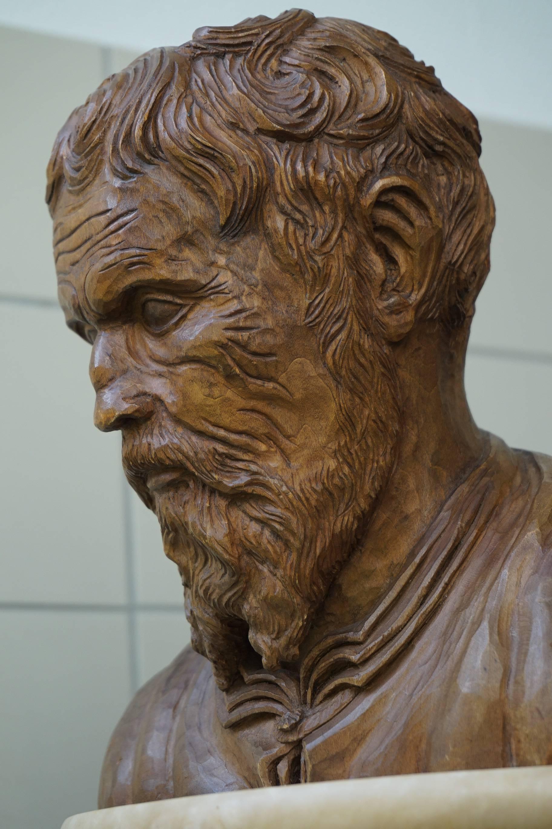 Early 20th century Michelangelo bust by German sculptor Walther Kieser (1894-1947).

If you are an artist and particularly a sculptor then one of the biggest of all time to respect and look up to, must be the genius Michelangelo. The skilled
